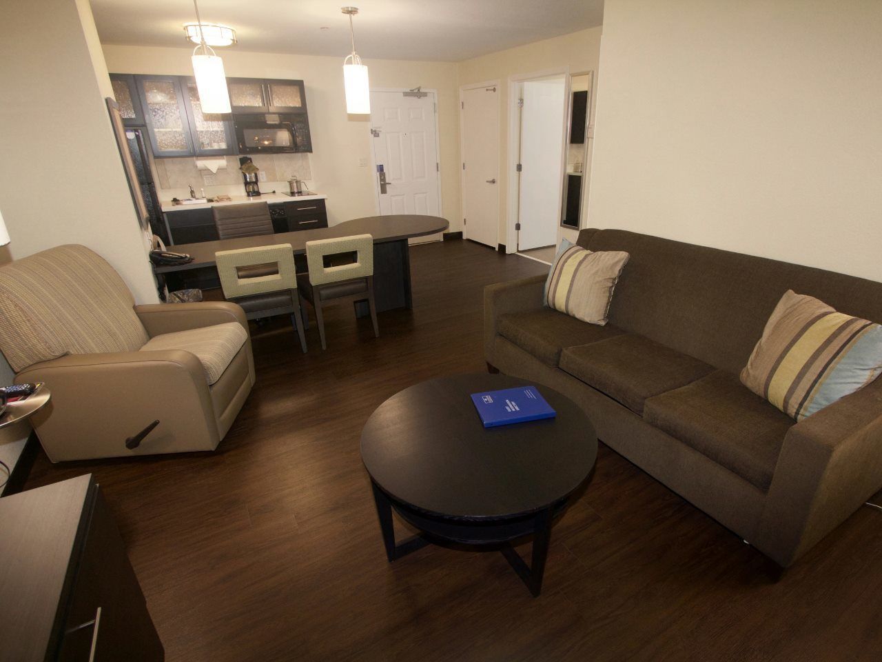 Candlewood Suites West Little Rock
