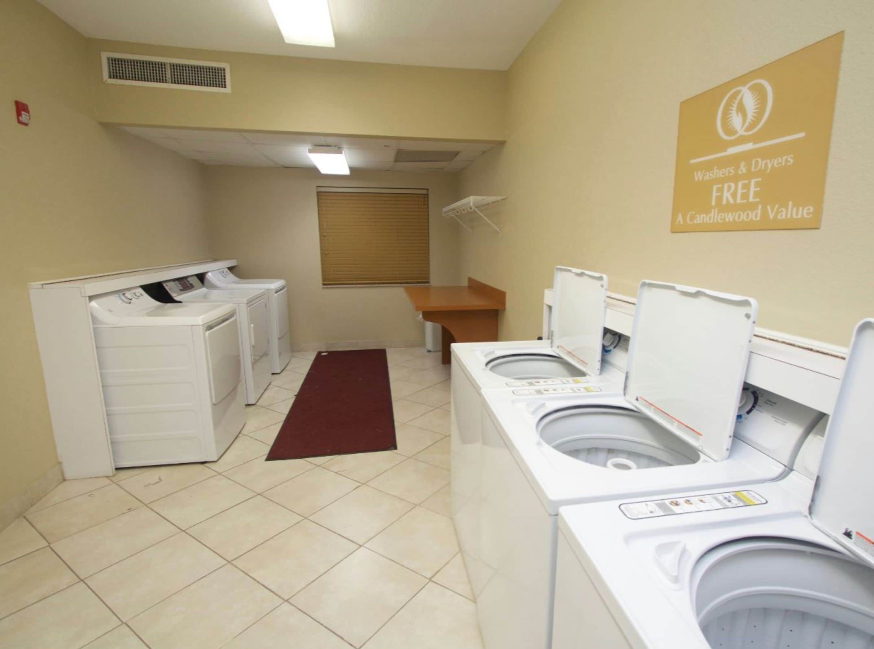 Candlewood Suites West Little Rock