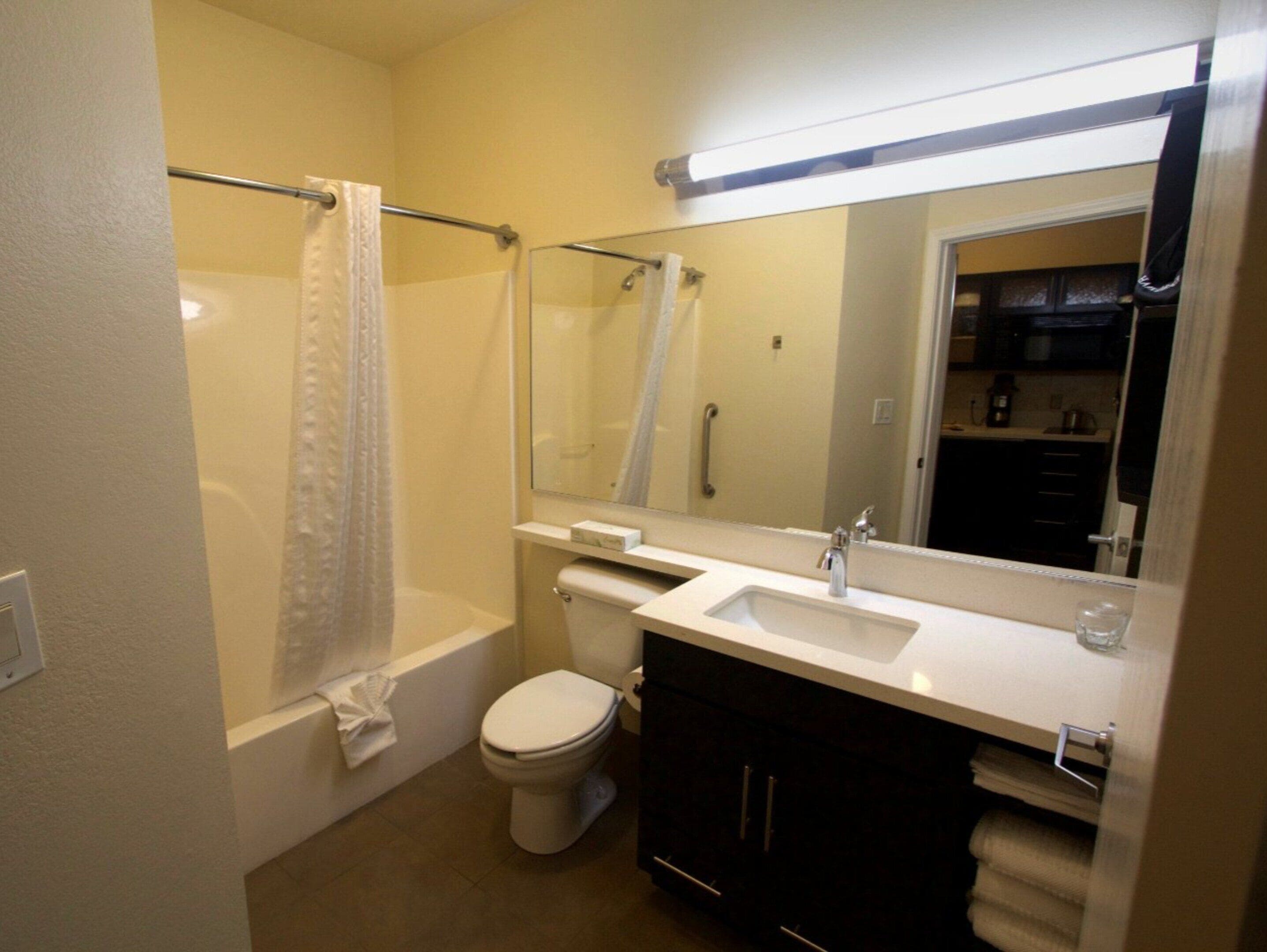 Candlewood Suites West Little Rock