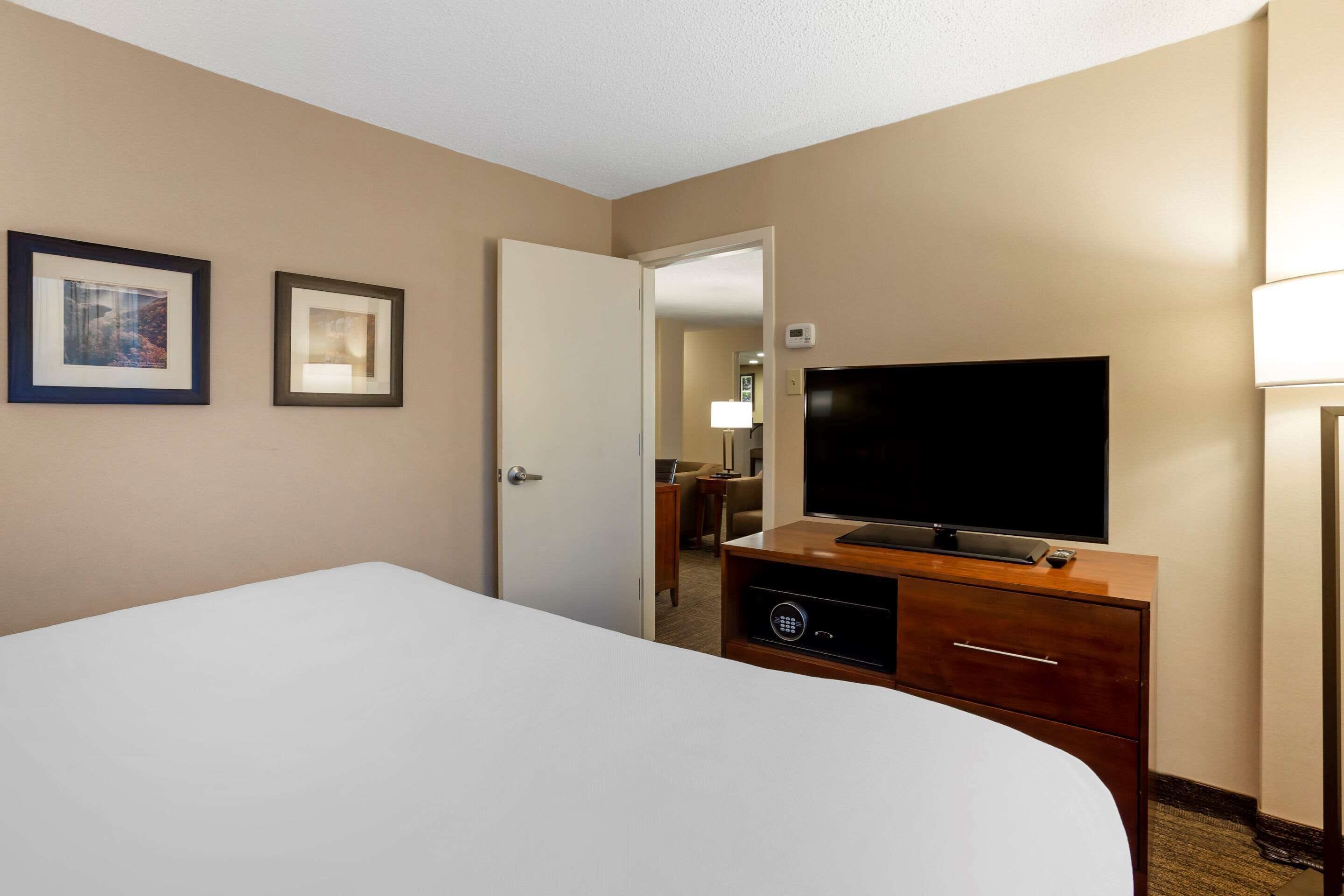 Comfort Inn & Suites Presidential