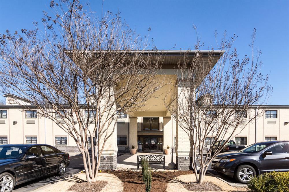 Econo Lodge Inn & Suites Little Rock