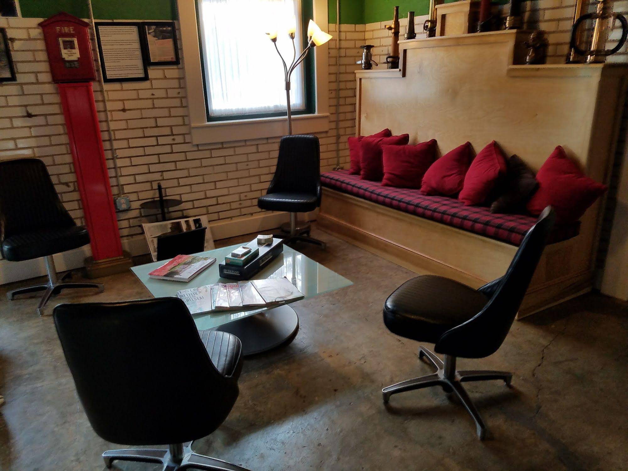 HI Little Rock Firehouse Hostel & Museum