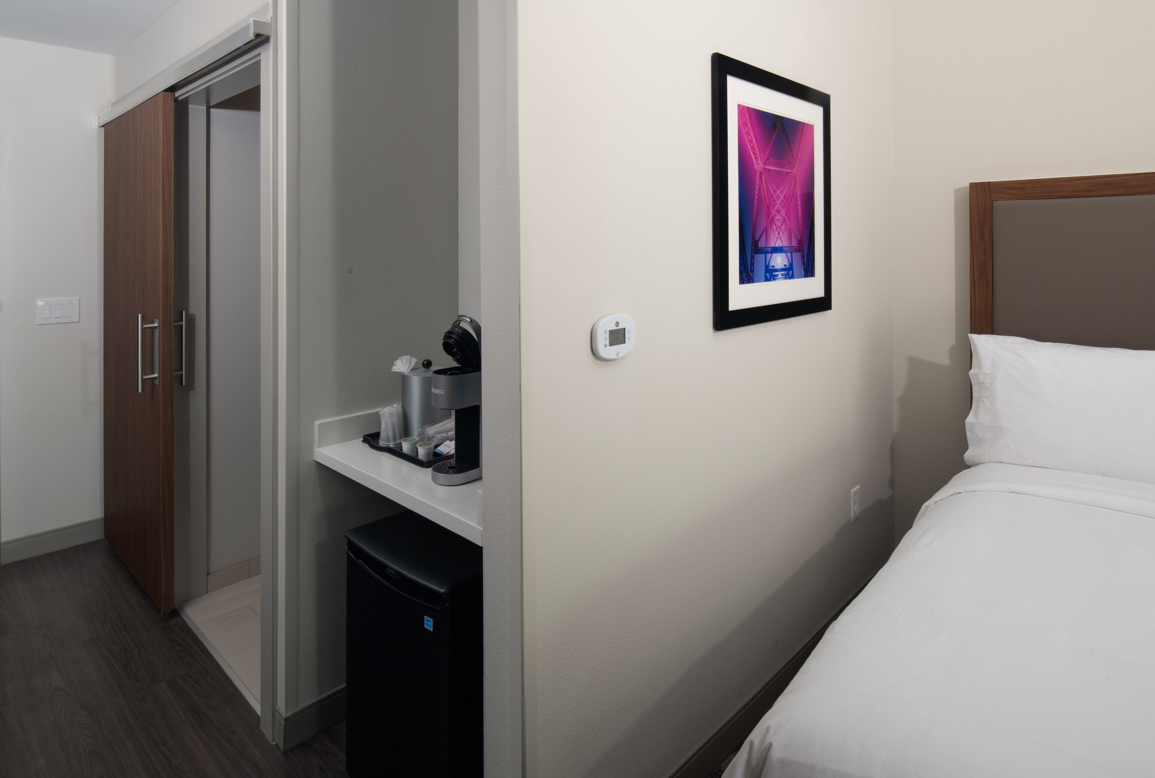 Holiday Inn Express and Suites Little Rock Downtown, an IHG Hotel