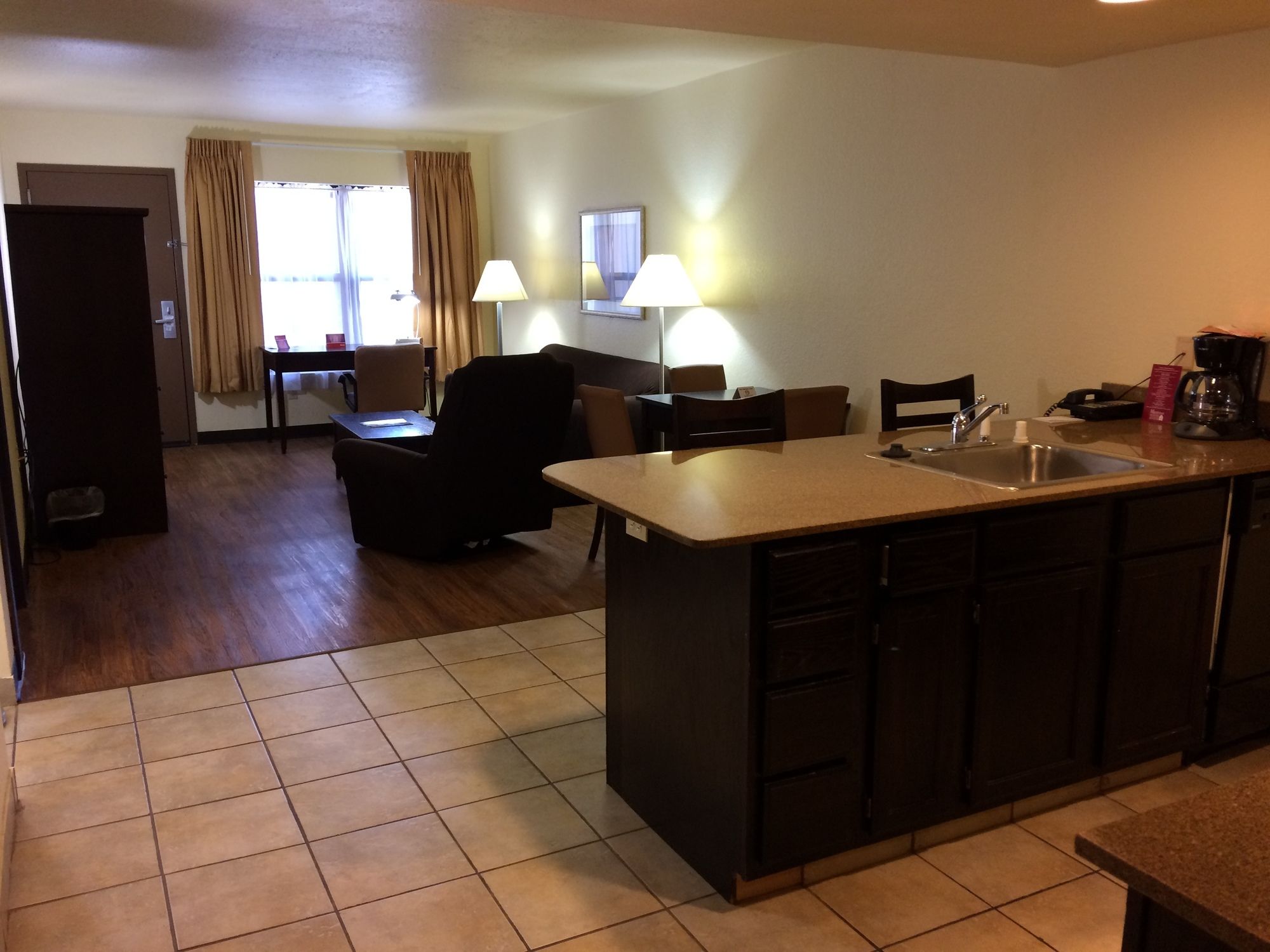 Markham House Suites