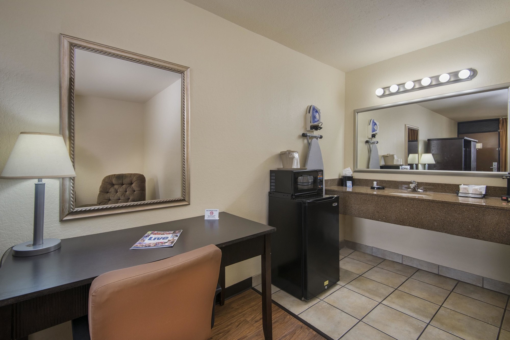 Markham House Suites