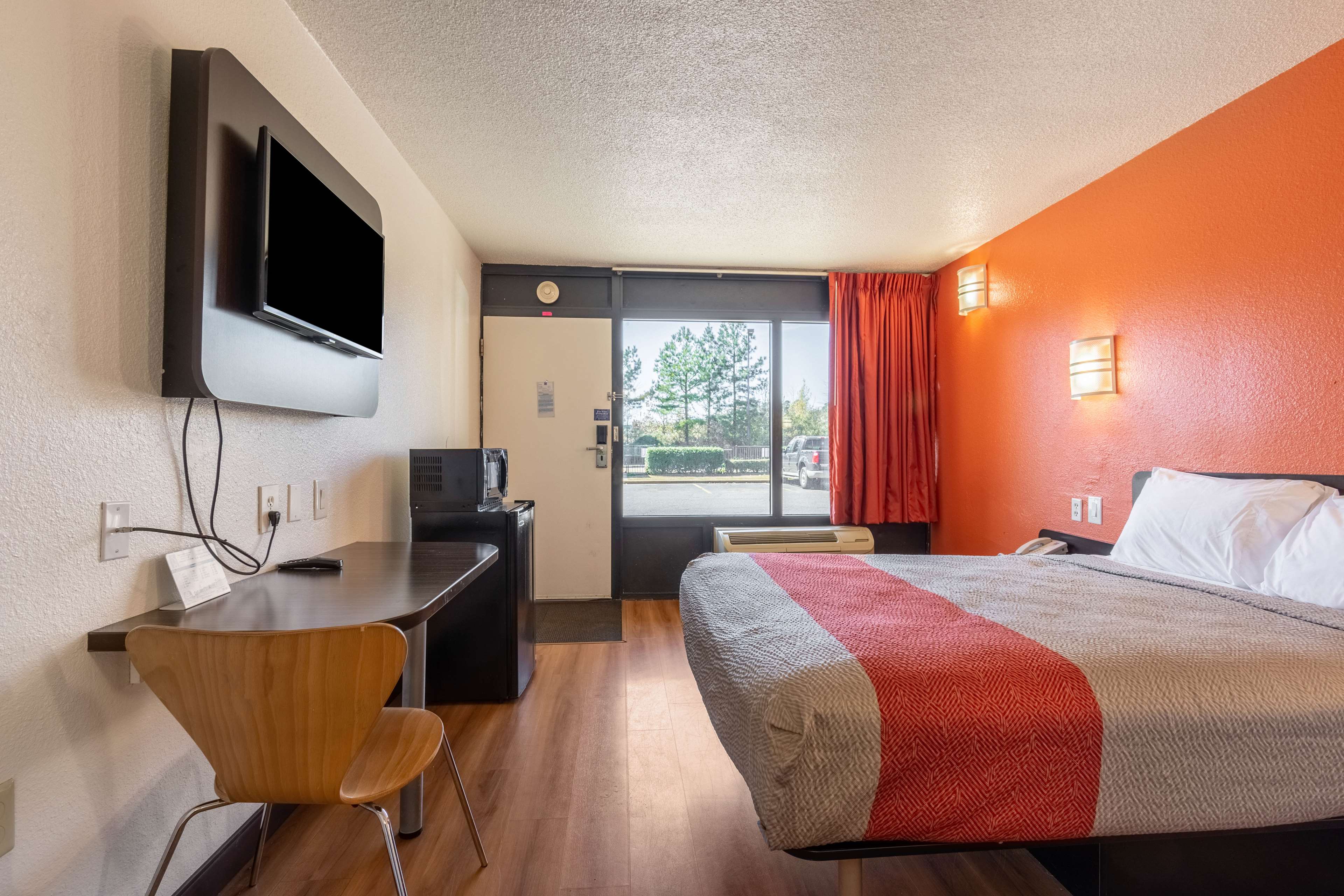 Motel 6 Little Rock, AR - West