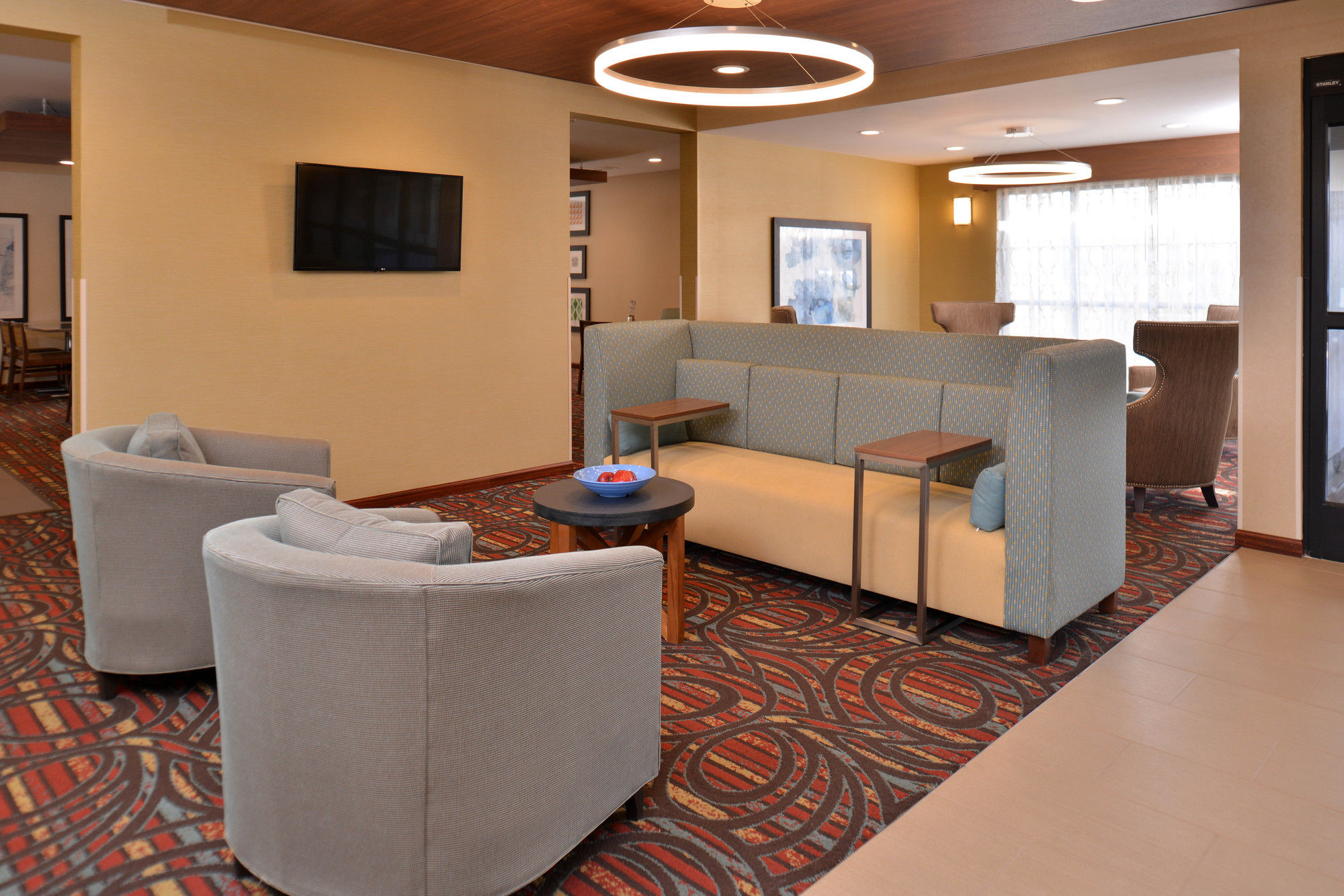 Holiday Inn Express Hotel & Suites Lonoke I-40 (Exit 175)