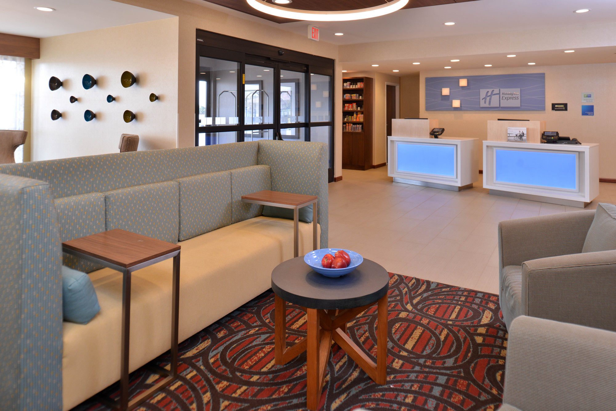 Holiday Inn Express Hotel & Suites Lonoke I-40 (Exit 175)