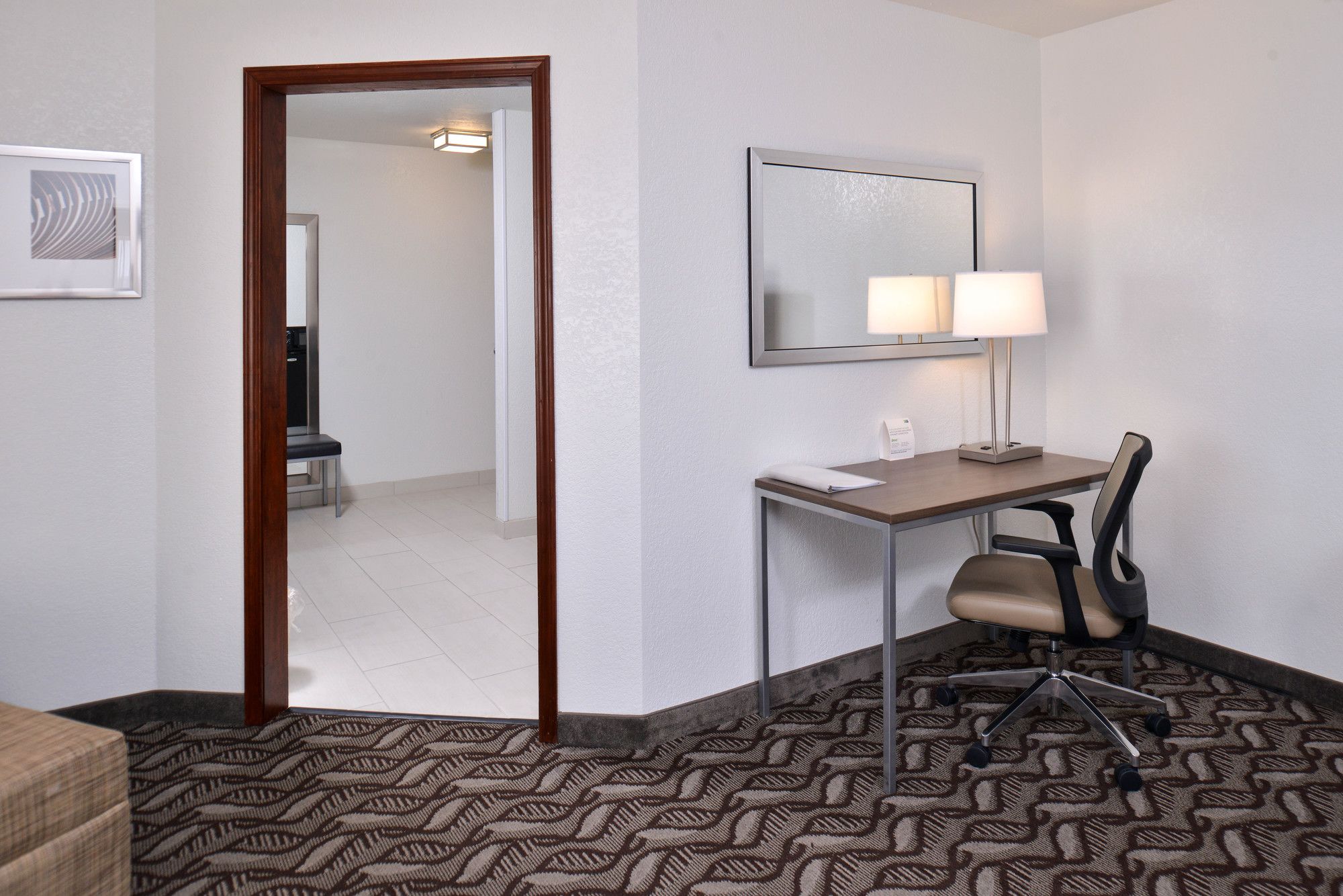 Holiday Inn Express Hotel & Suites Lonoke I-40 (Exit 175)