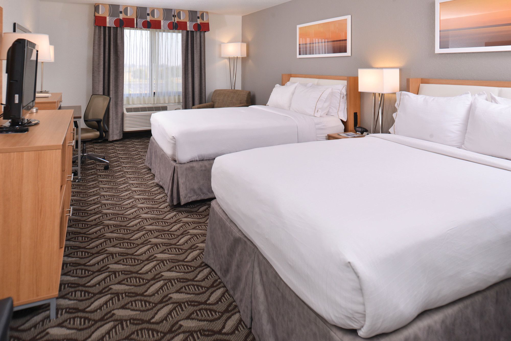 Holiday Inn Express Hotel & Suites Lonoke I-40 (Exit 175)