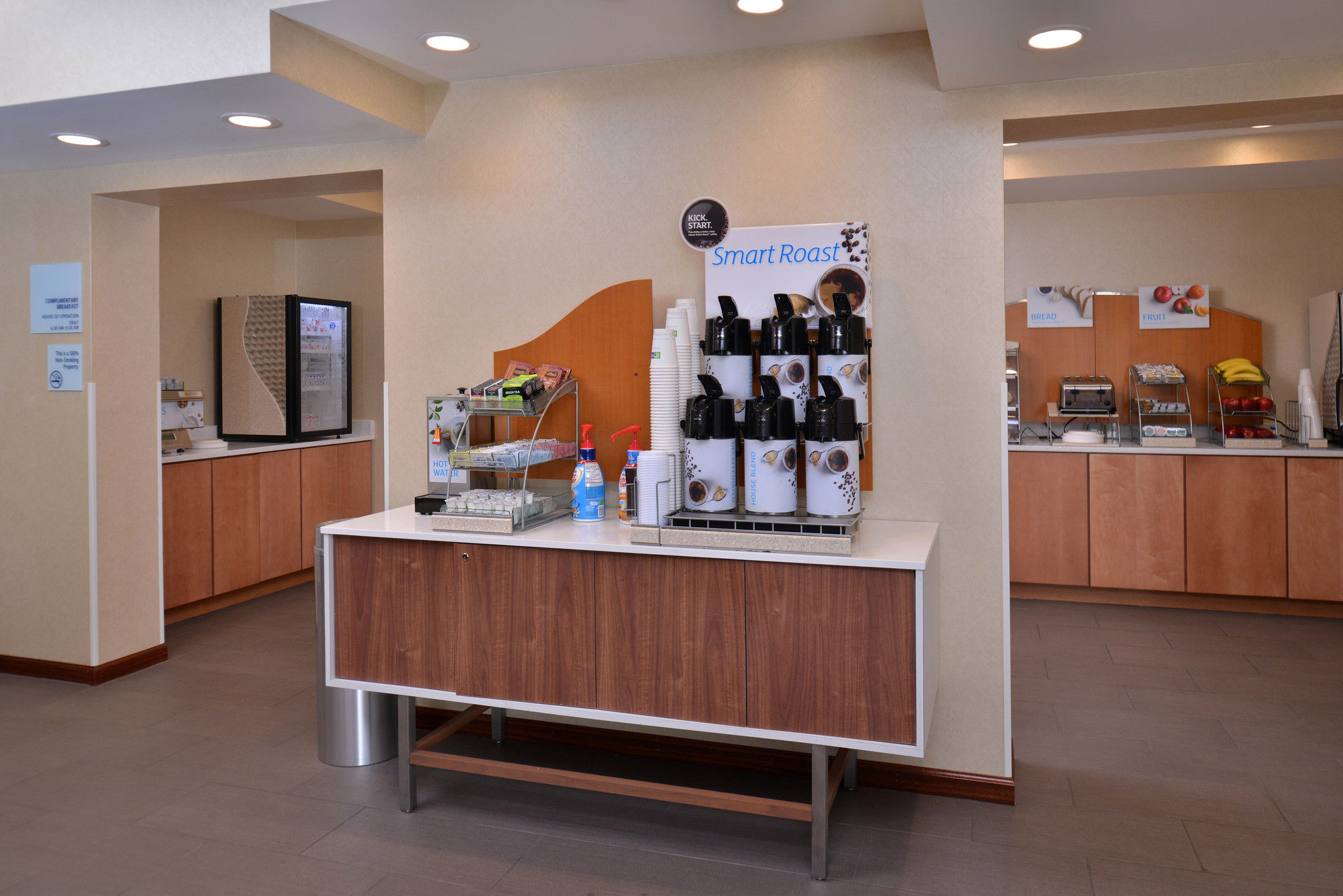 Holiday Inn Express Hotel & Suites Lonoke I-40 (Exit 175)