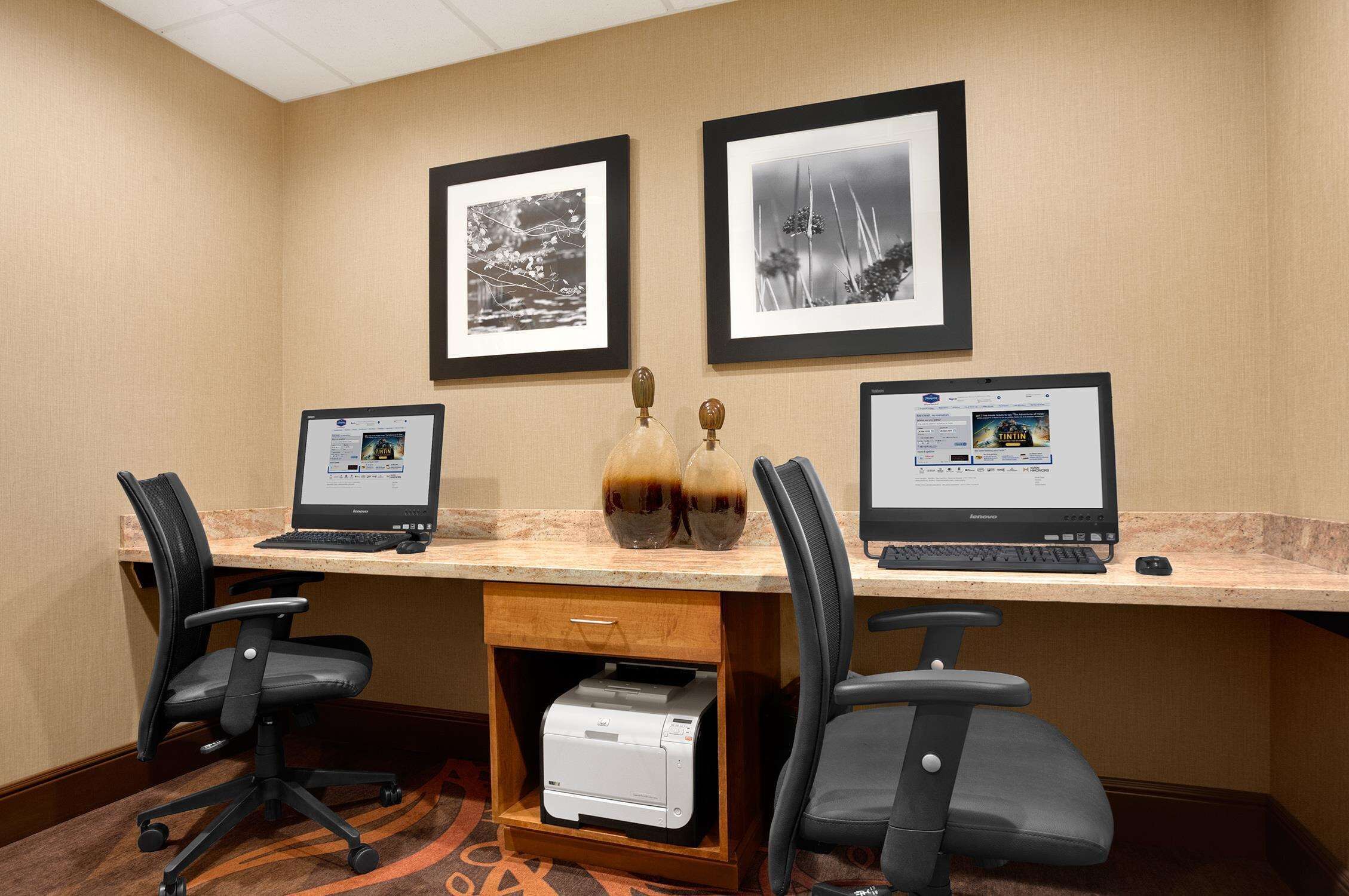 Hampton Inn Magnolia