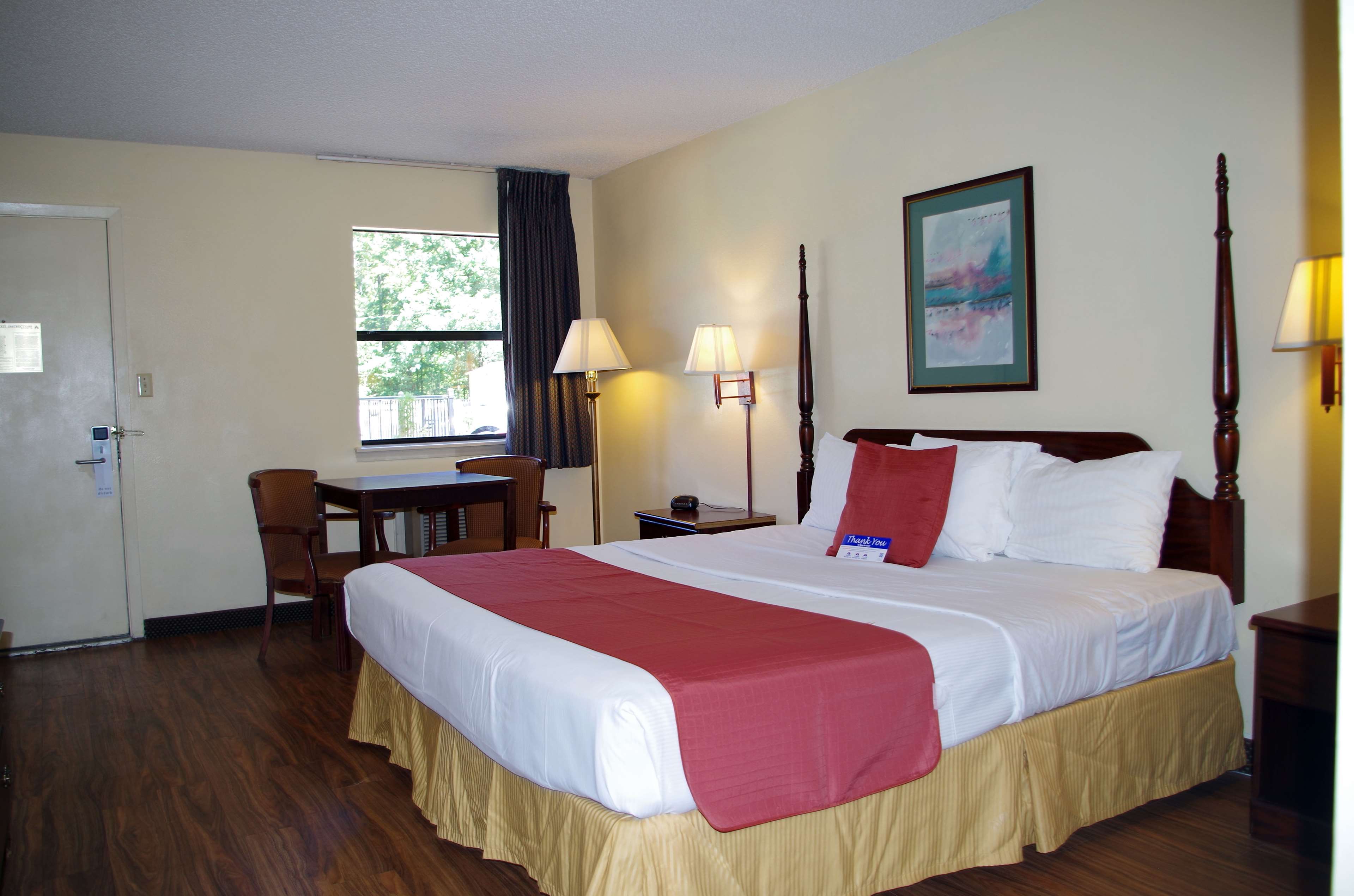 Americas Best Value Inn Malvern