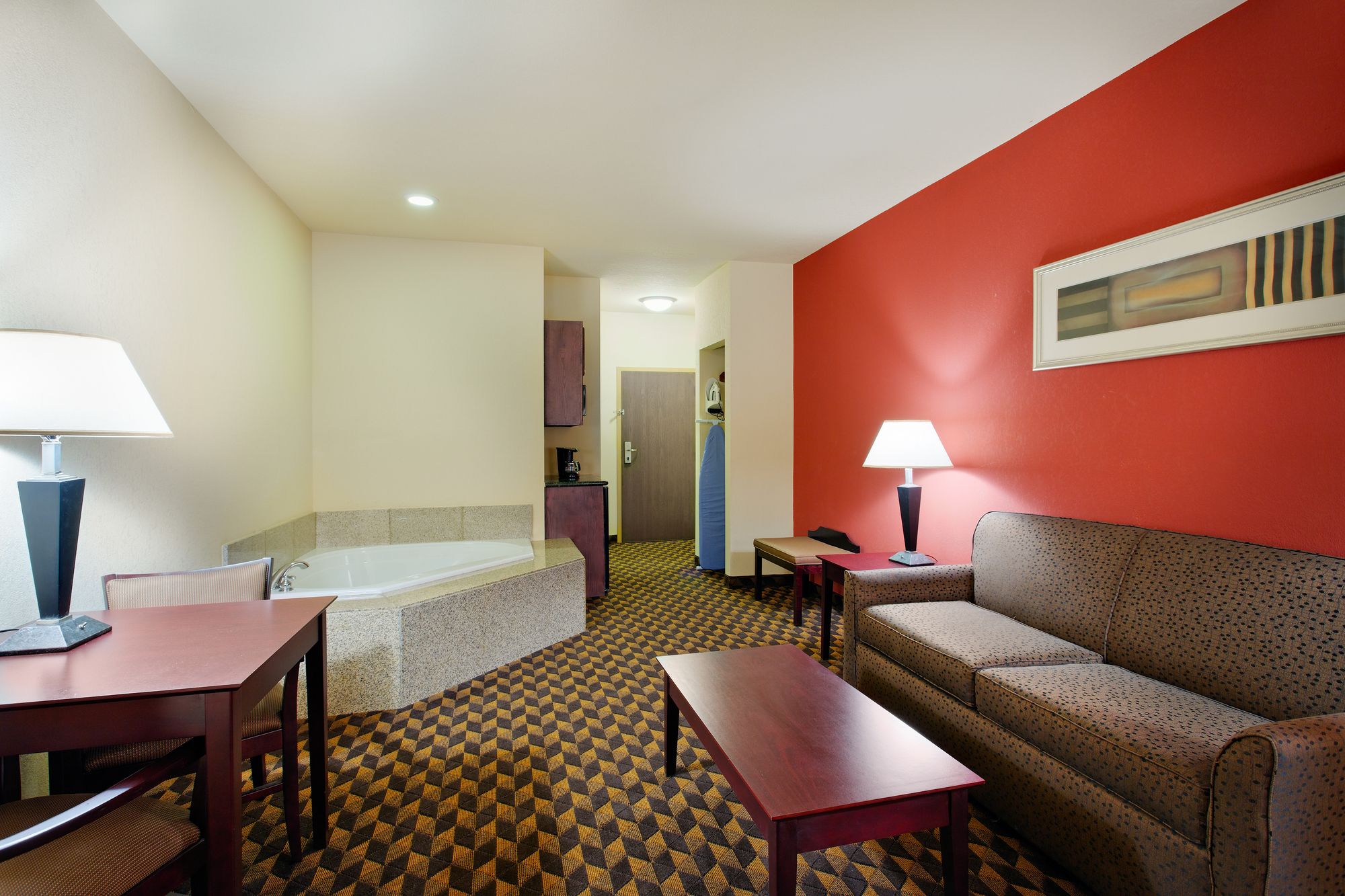 Holiday Inn Express Hotel & Suites Malvern