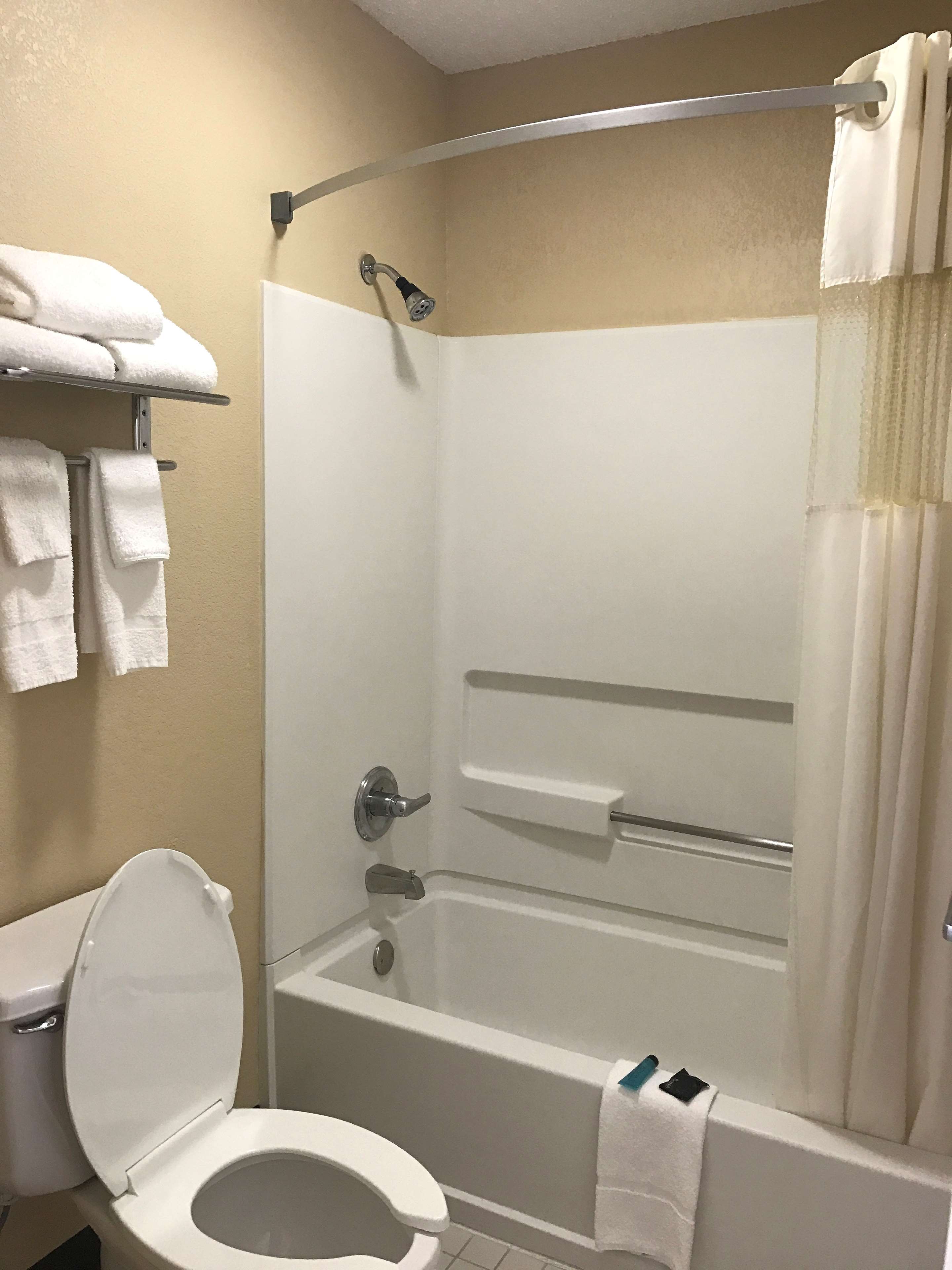Americas Best Value Inn & Suites Little Rock/Maumelle