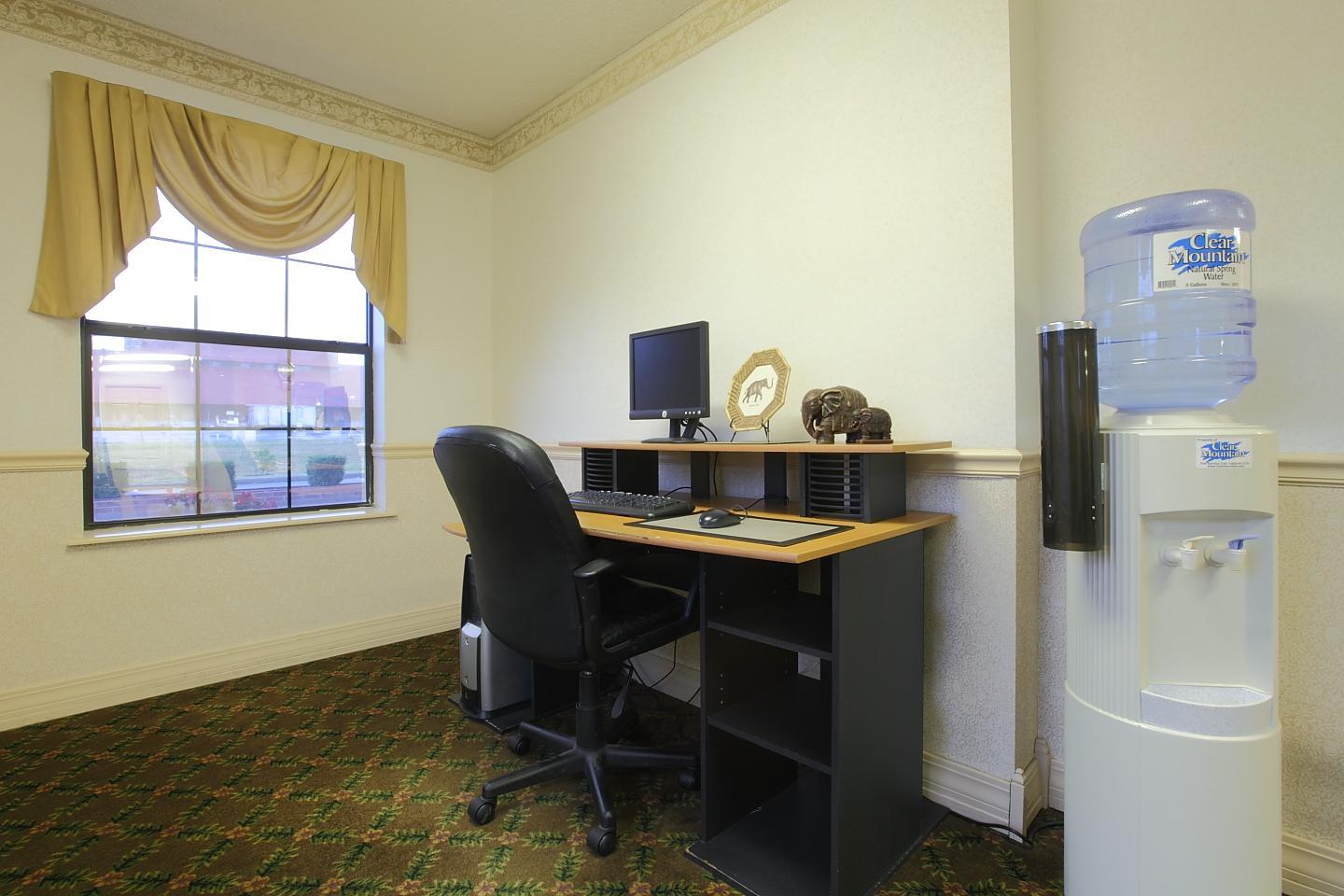 Americas Best Value Inn & Suites Little Rock/Maumelle