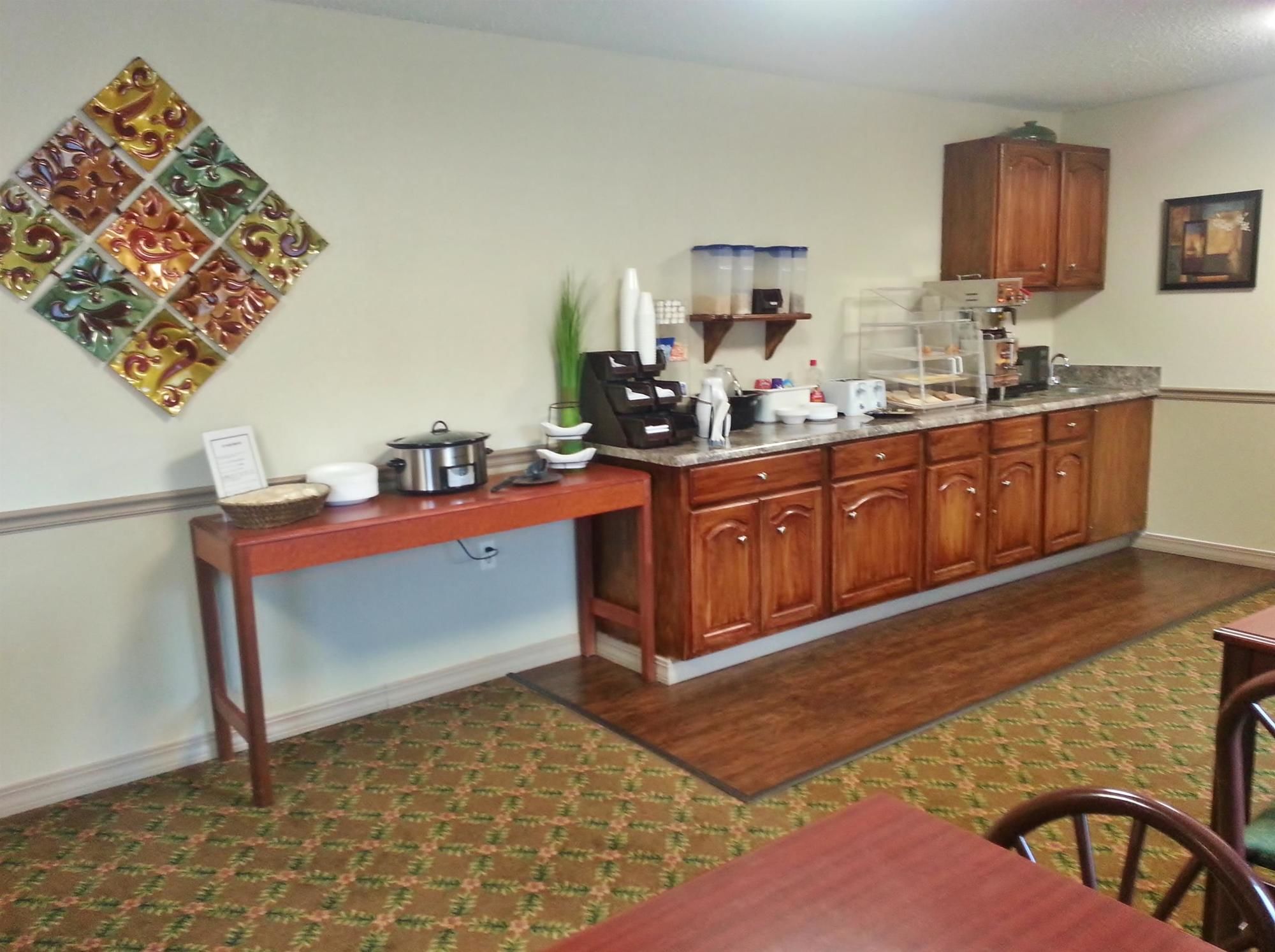Americas Best Value Inn & Suites Little Rock/Maumelle