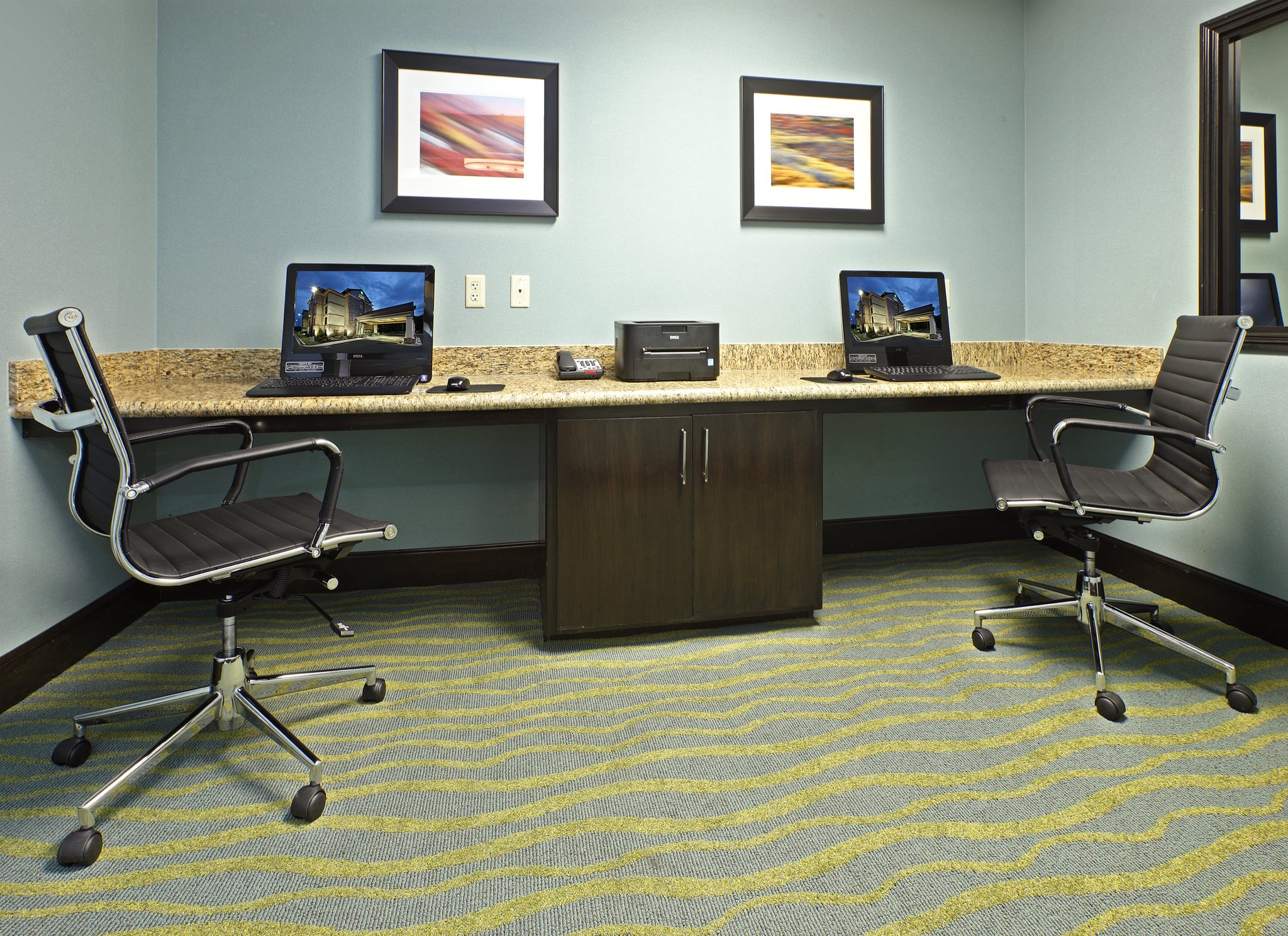 Holiday Inn Express & Suites Maumelle - Little Rock NW