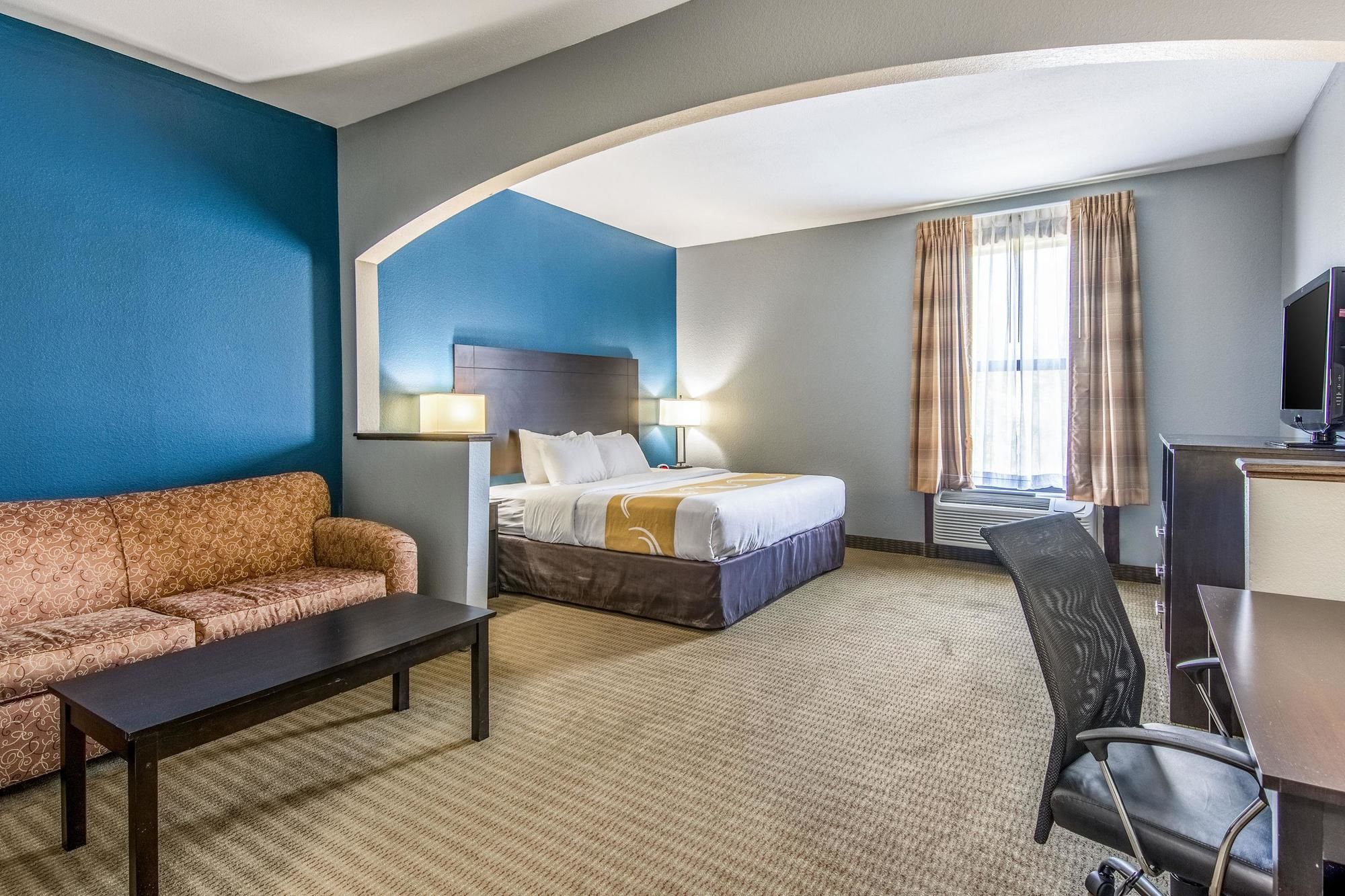 Quality Suites Maumelle - Little Rock NW