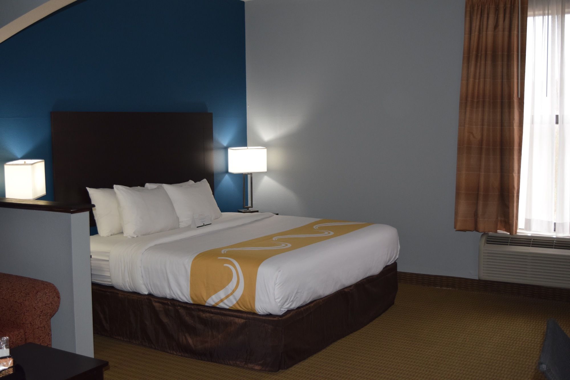 Quality Suites Maumelle - Little Rock NW