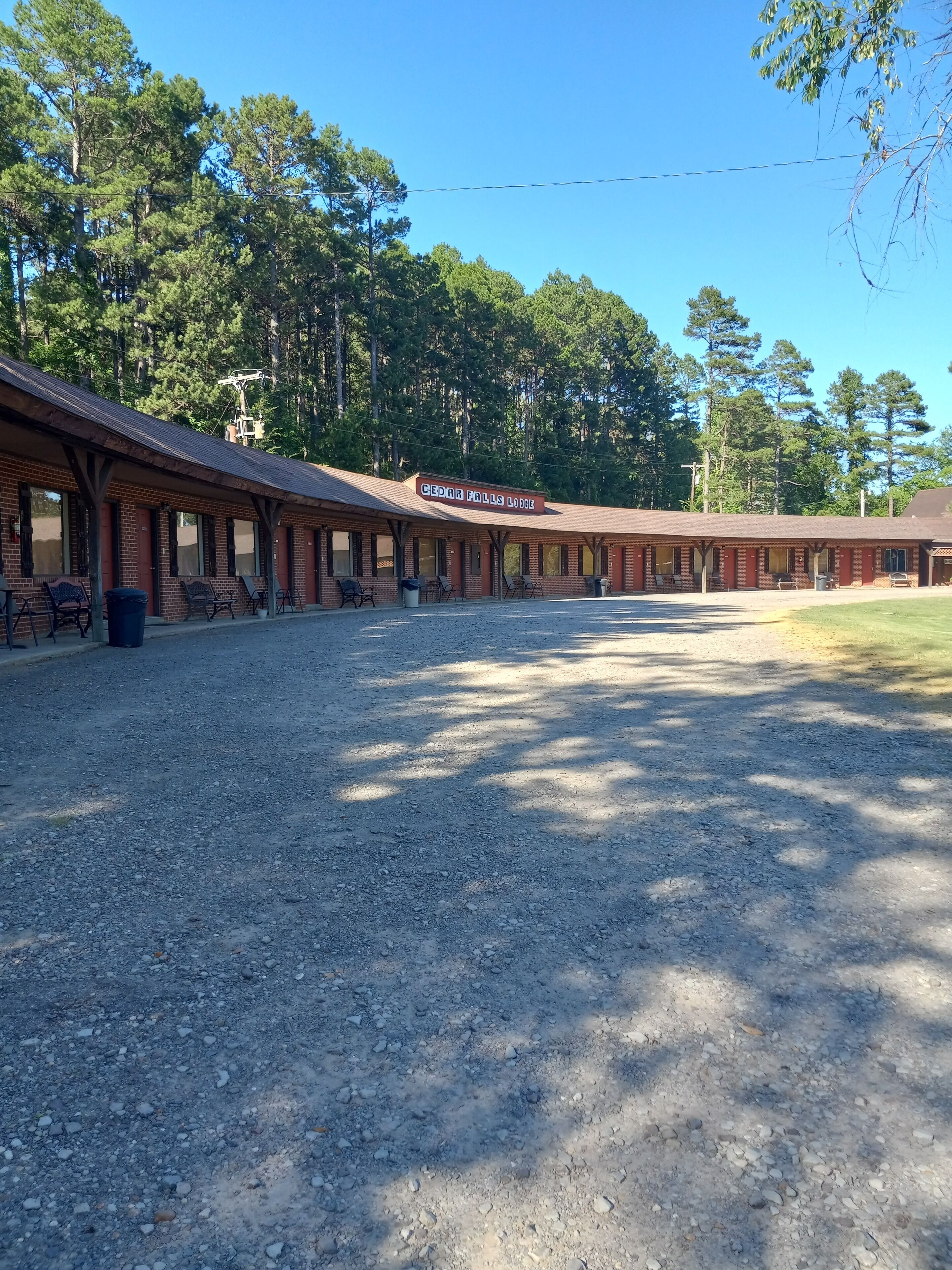 Cedar Falls Lodge
