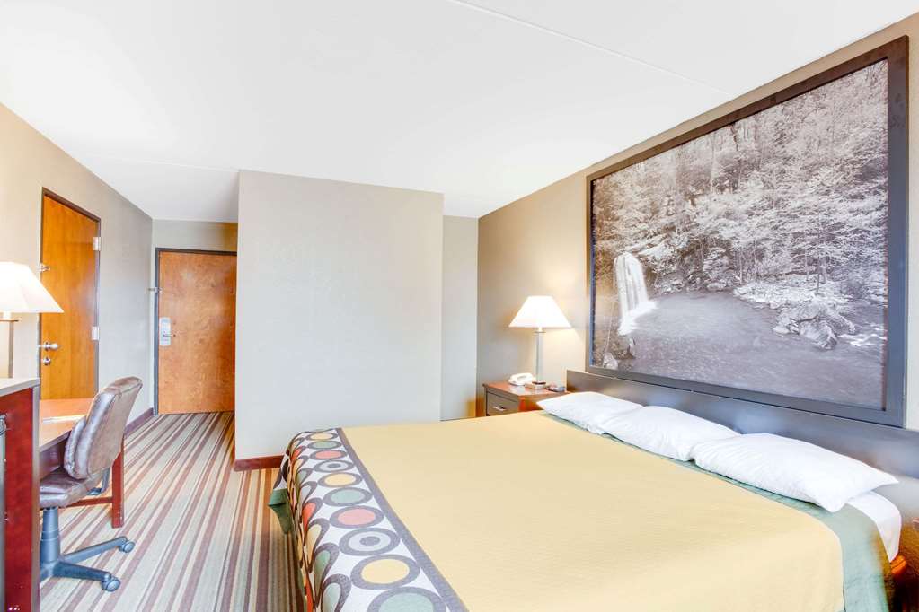 Super 8 by Wyndham Morrilton