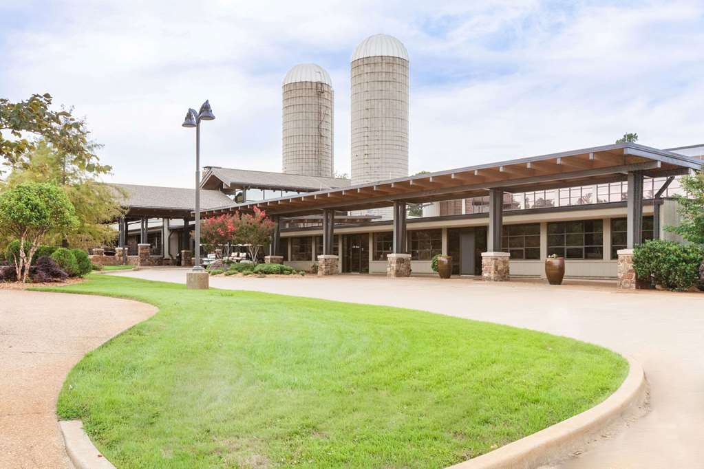 Super 8 by Wyndham Morrilton