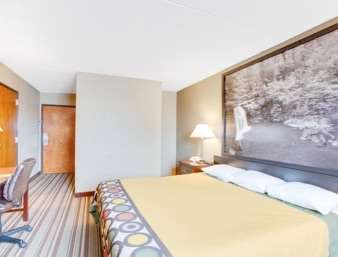 Super 8 by Wyndham Morrilton