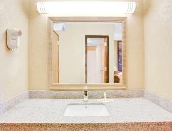 Super 8 by Wyndham Morrilton