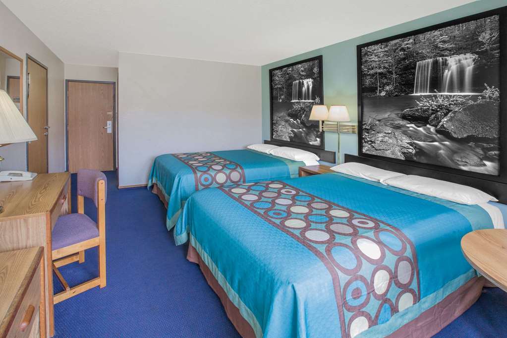 Super 8 by Wyndham Mountain Home