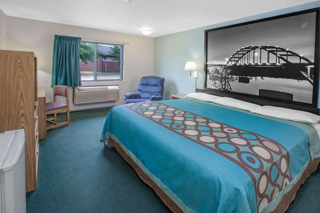 Super 8 by Wyndham Mountain Home