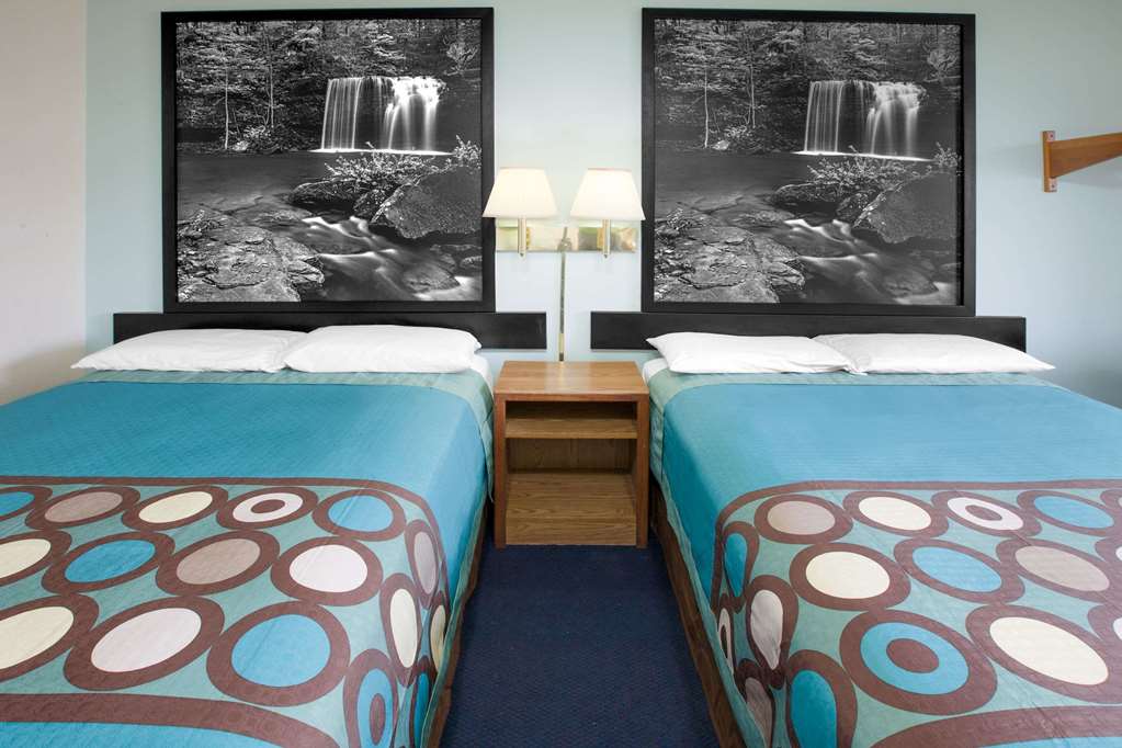 Super 8 by Wyndham Mountain Home