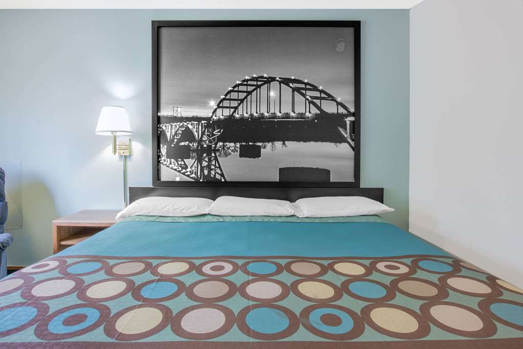 Super 8 by Wyndham Mountain Home