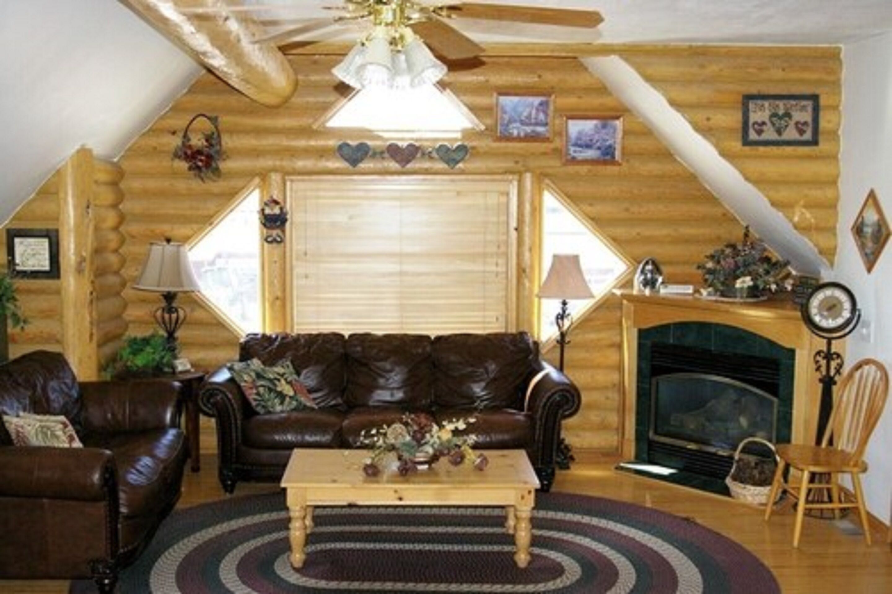Country Cabins Inn