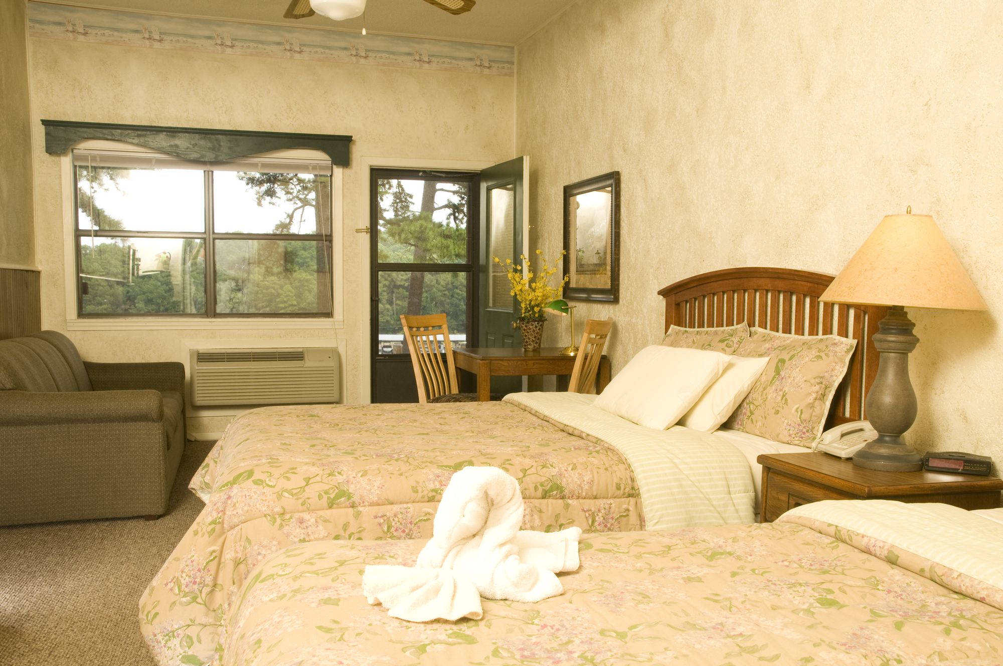Mountain Harbor Resort & Spa