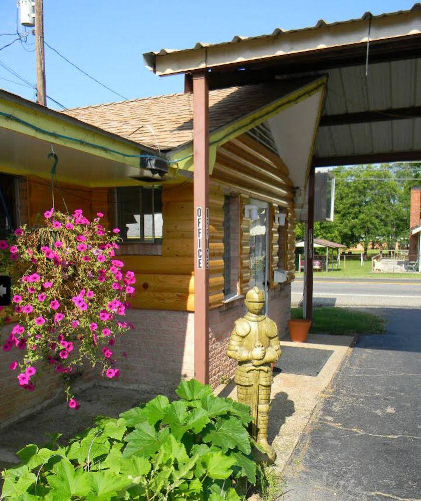 Little Shamrock Motel