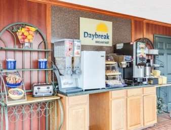 Days Inn by Wyndham Newport