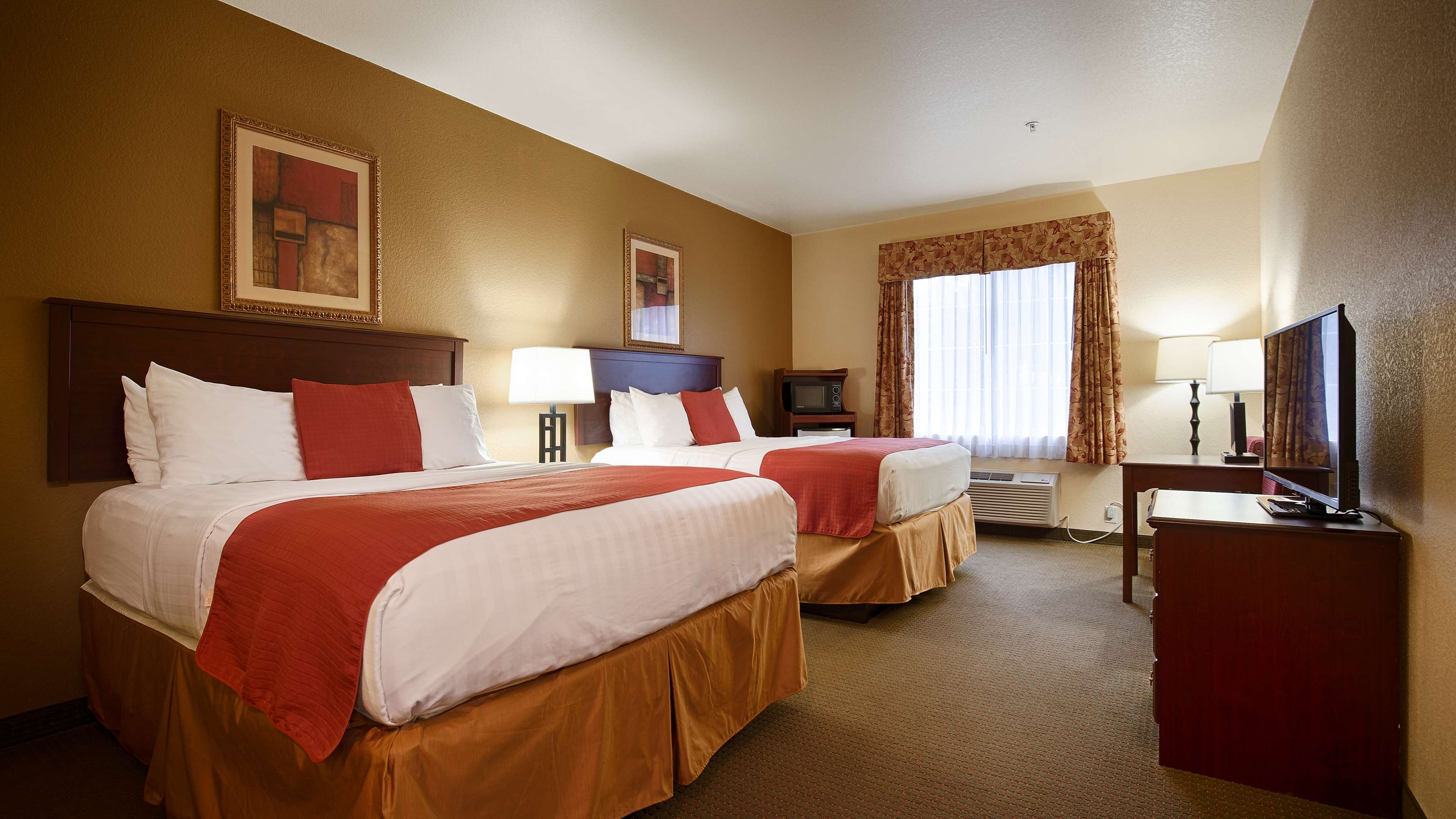 Best Western Sherwood Inn & Suites
