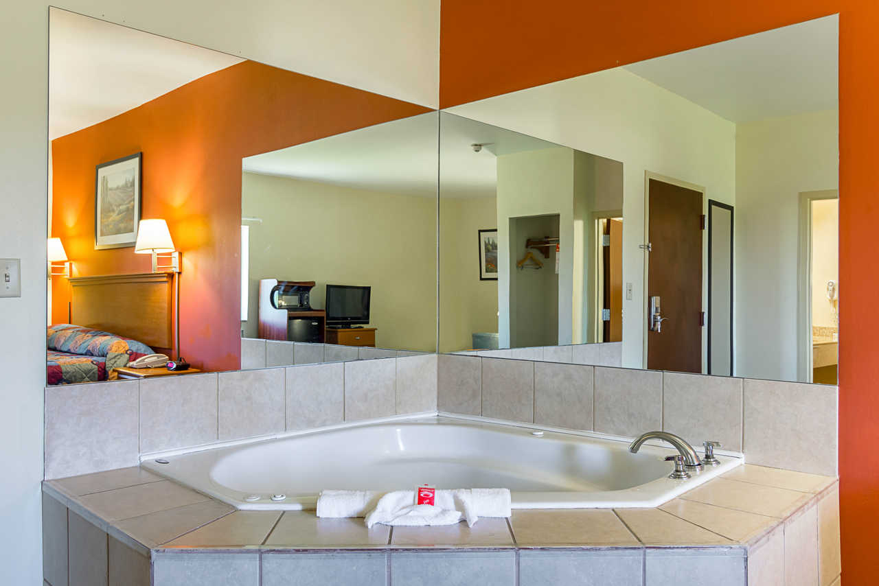 Econo Lodge Inn & Suites Pritchard Road North Little Rock