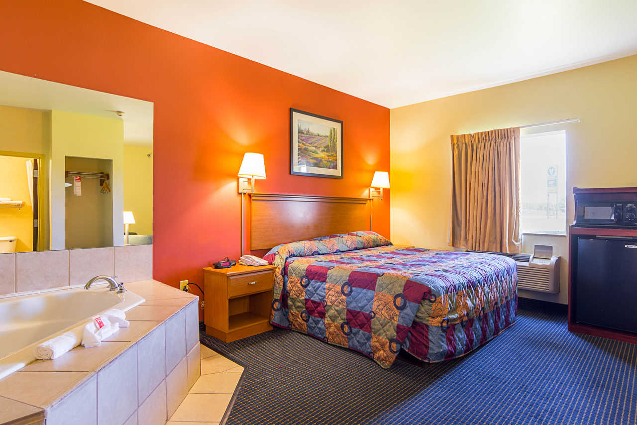Econo Lodge Inn & Suites Pritchard Road North Little Rock