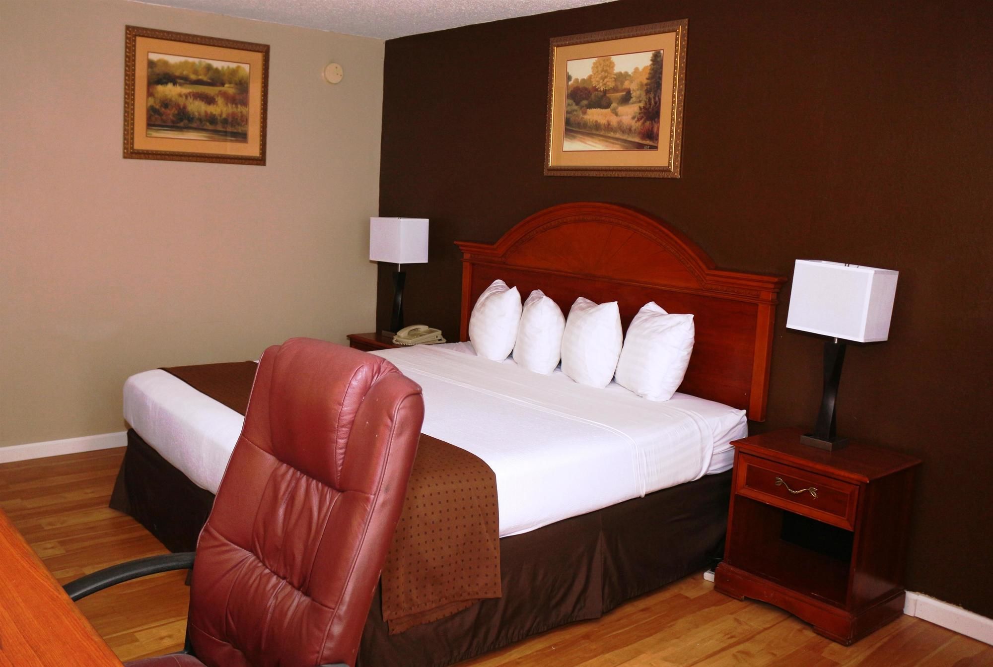 Country Inn & Suites by Radisson, North Little Rock, AR