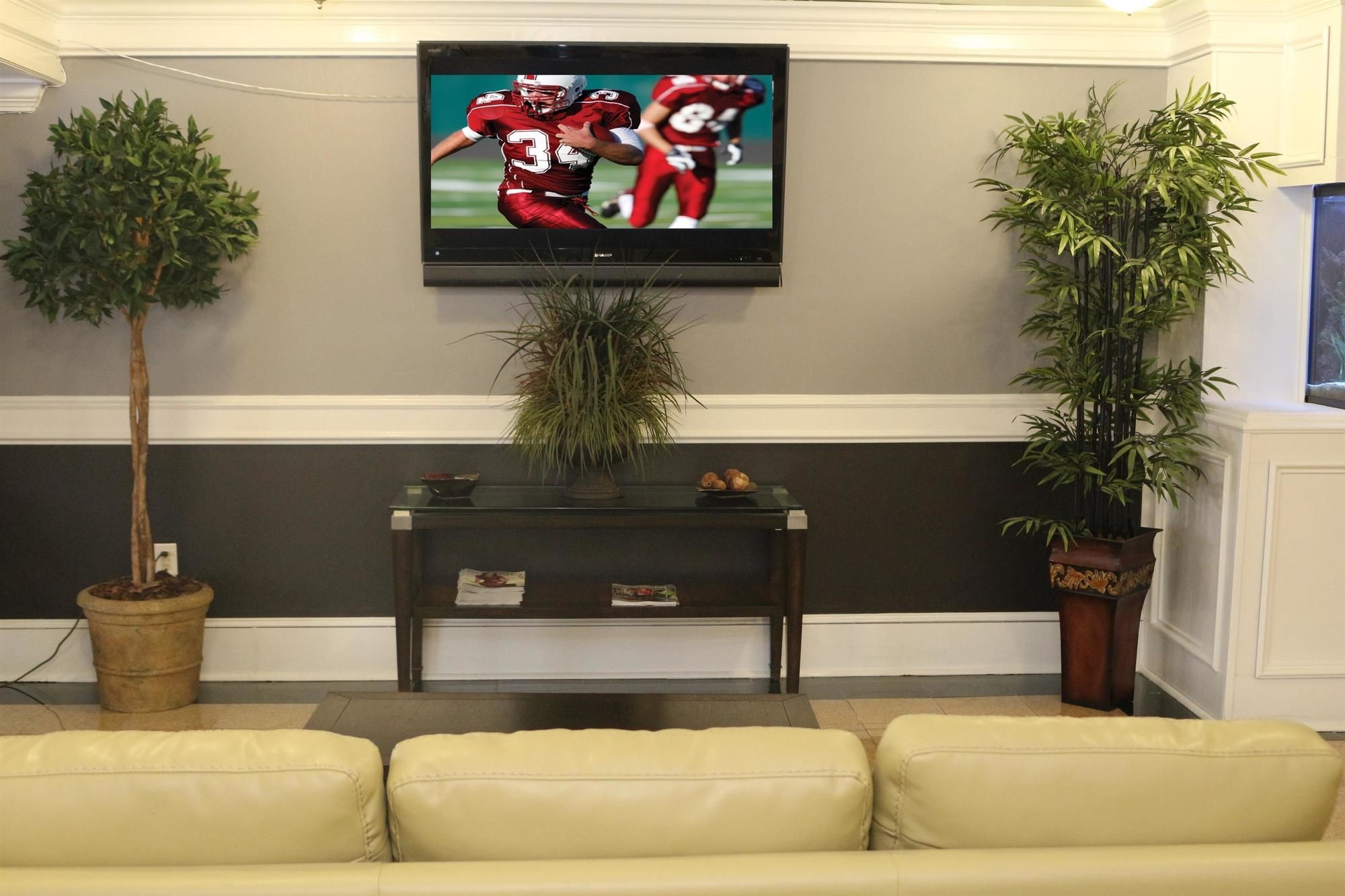 Country Inn & Suites by Radisson, North Little Rock, AR