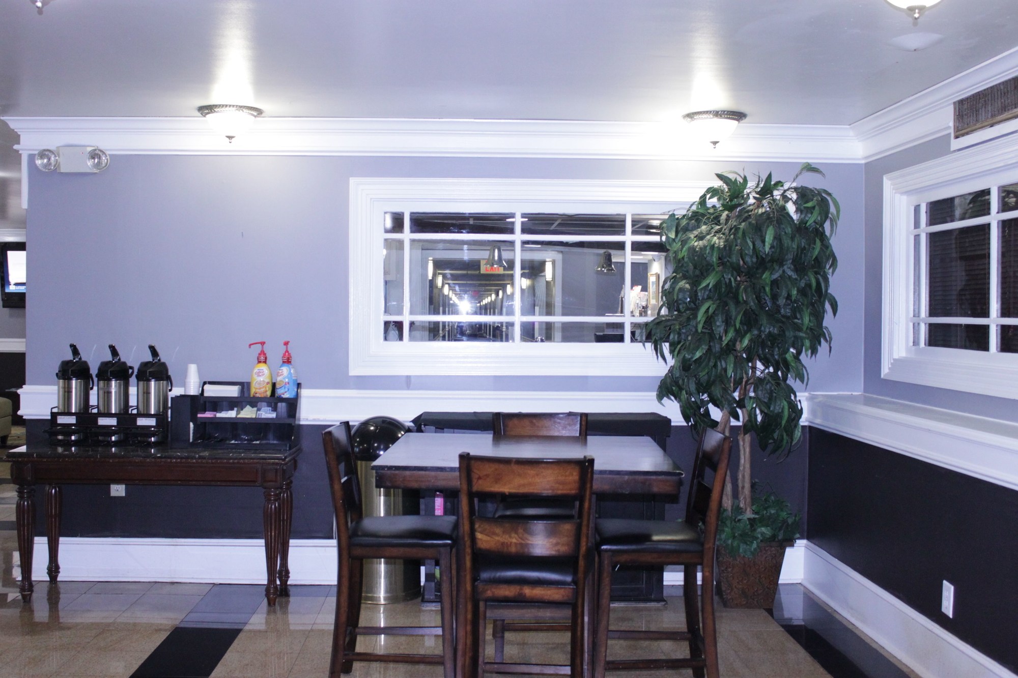Country Inn & Suites by Radisson, North Little Rock, AR