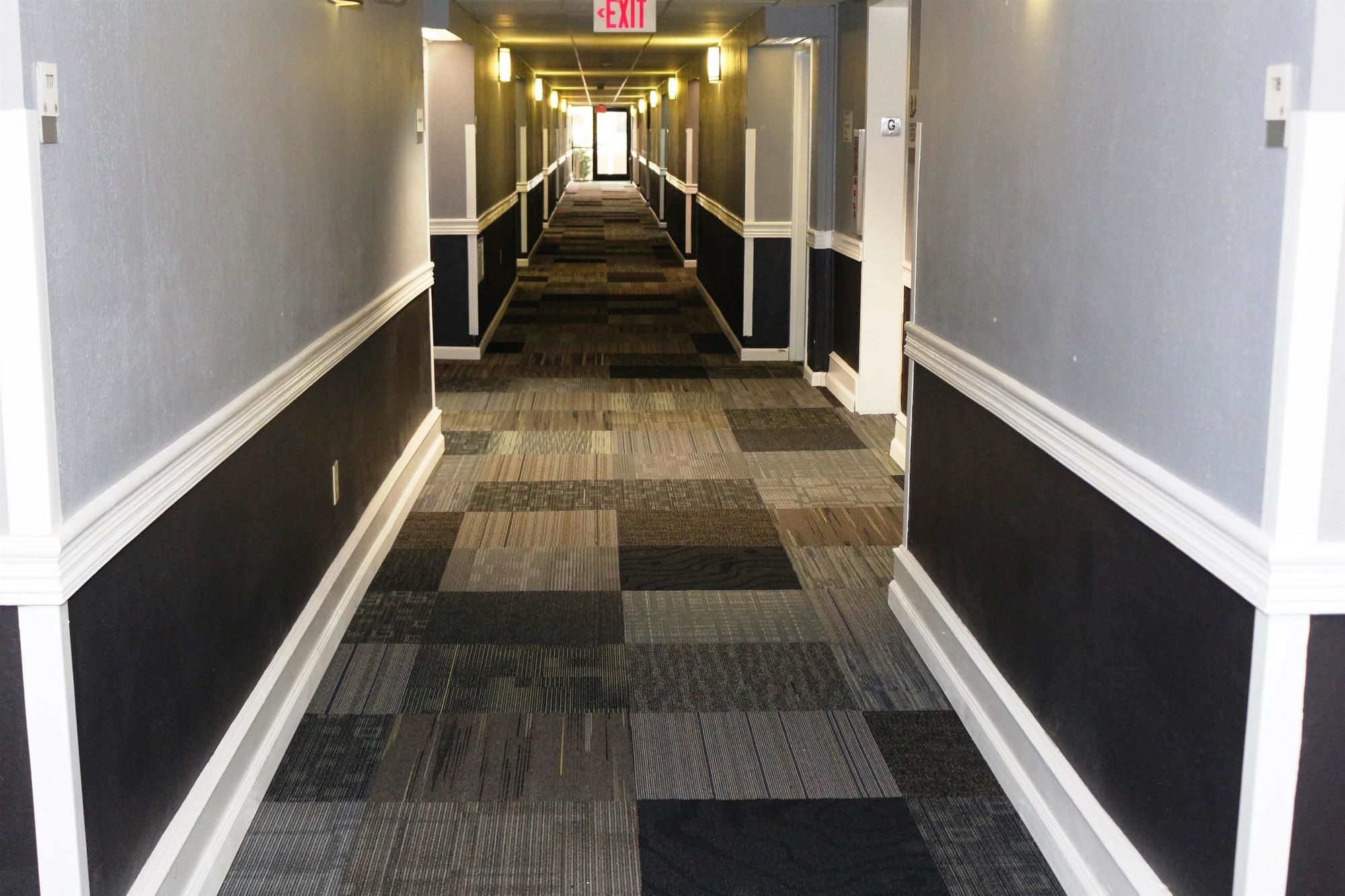 Country Inn & Suites by Radisson, North Little Rock, AR