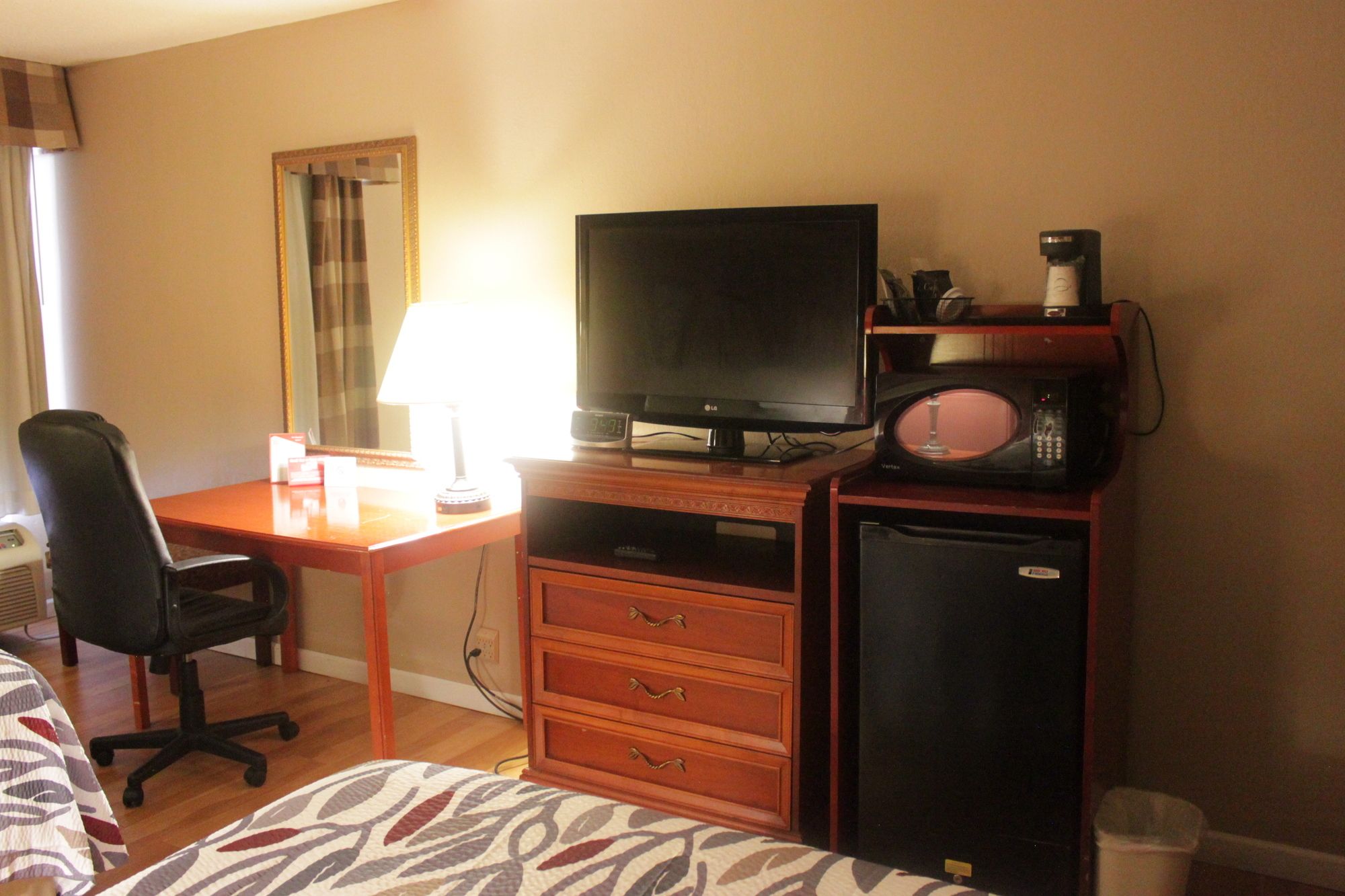 Country Inn & Suites by Radisson, North Little Rock, AR