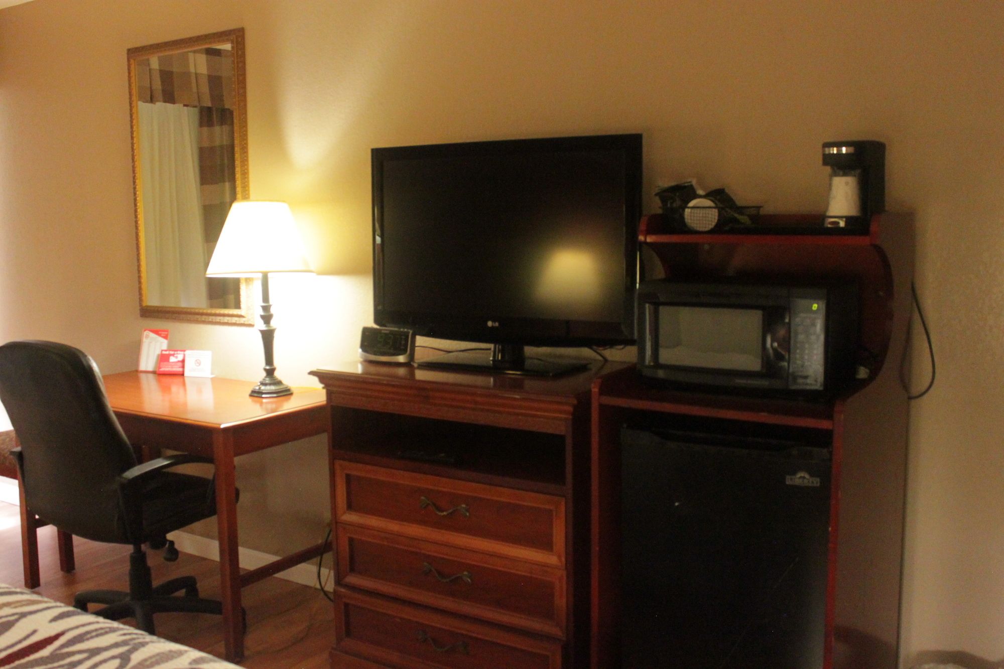 Country Inn & Suites by Radisson, North Little Rock, AR