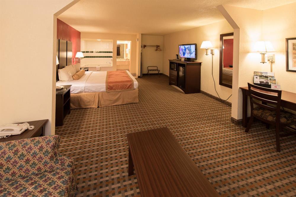 Super 8 by Wyndham North Little Rock/McCain