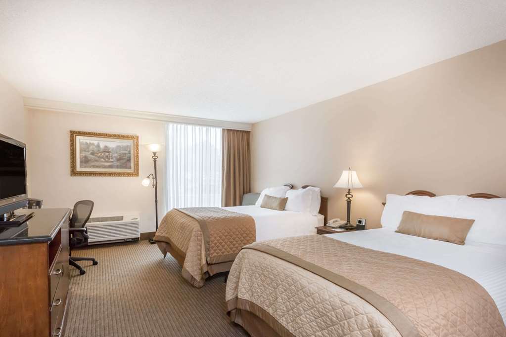 Wyndham Riverfront Little Rock