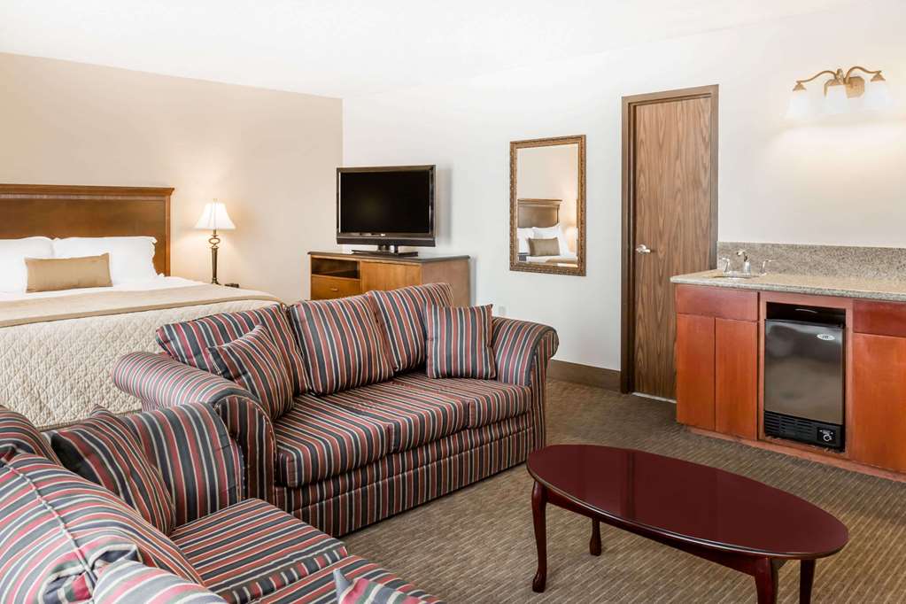 Wyndham Riverfront Little Rock