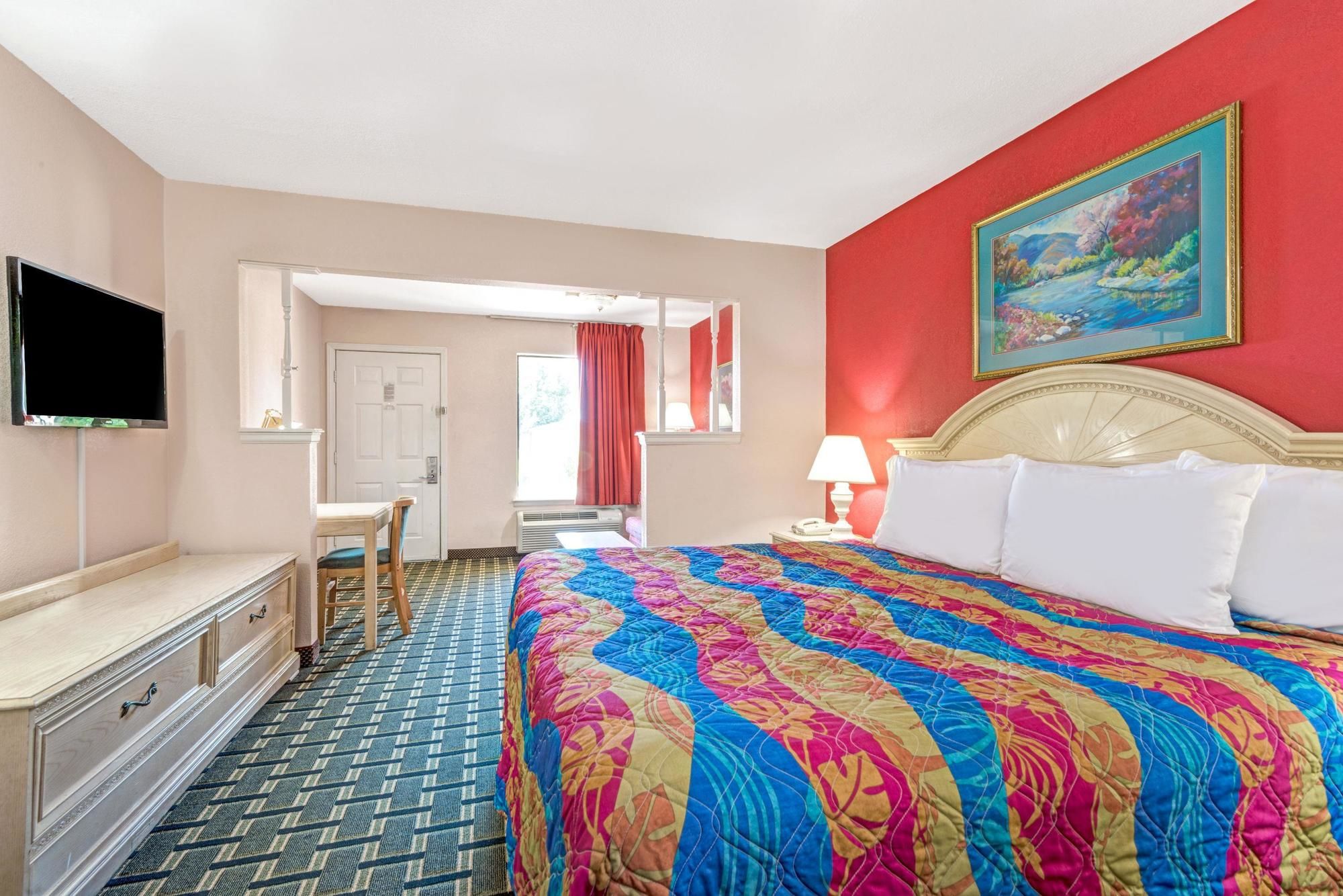 Days Inn & Suites by Wyndham Osceola AR